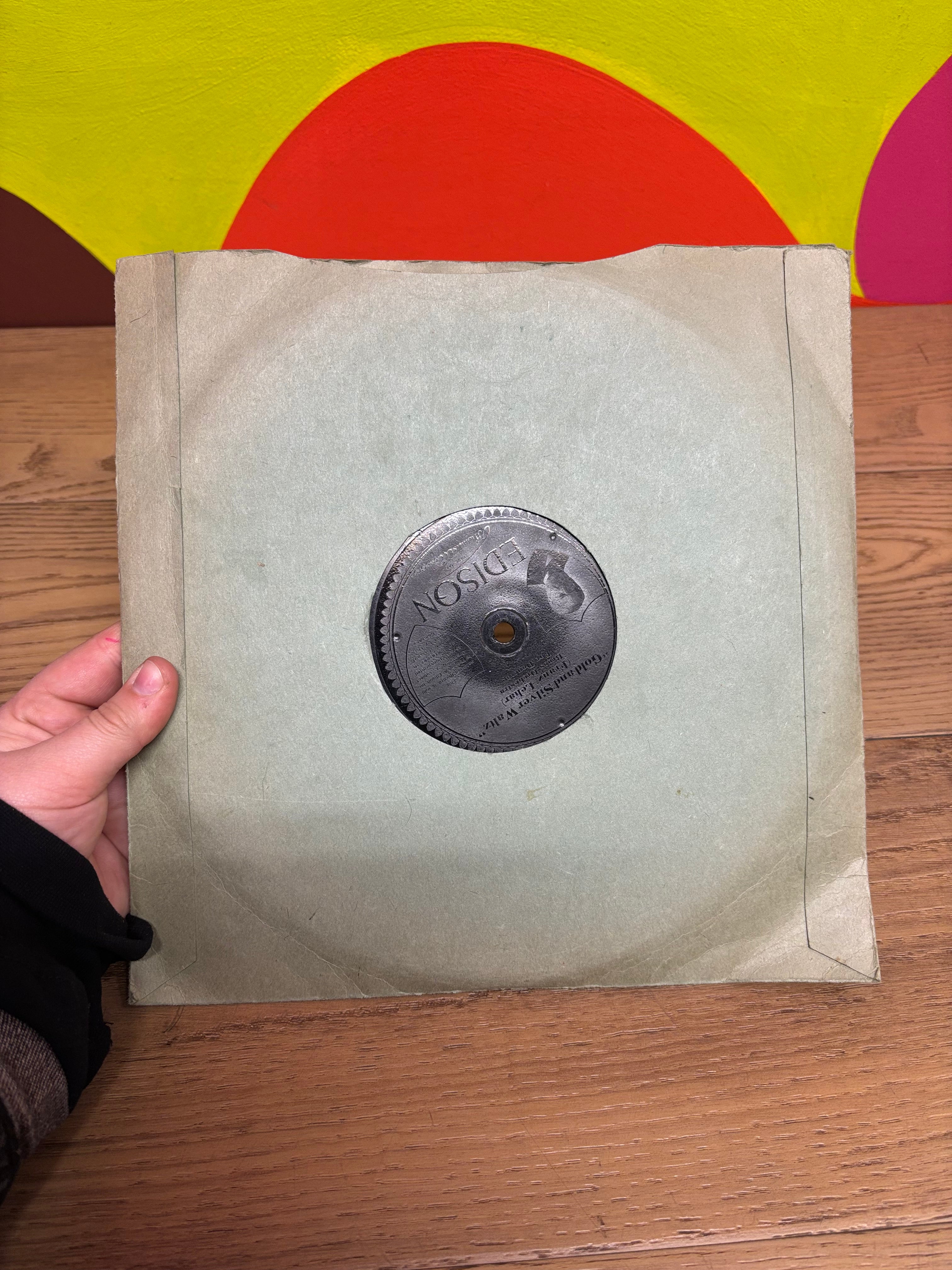 Edison Diamond Disc The Glory of "The Yankee Navy March"/"Gold and Silver Waltz"