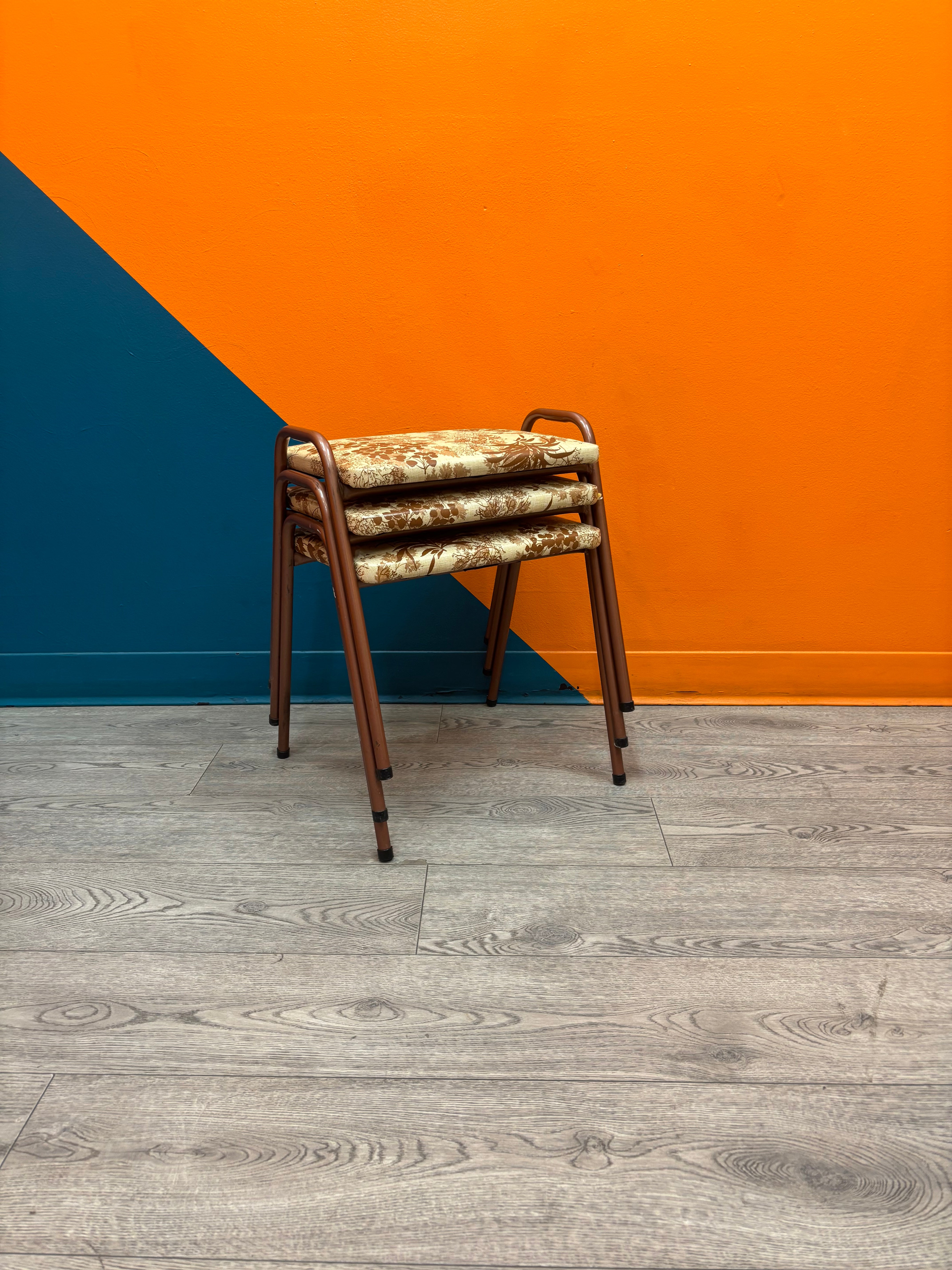 Stacking Leaf-Patterned Vinyl Stools (Set of 3)