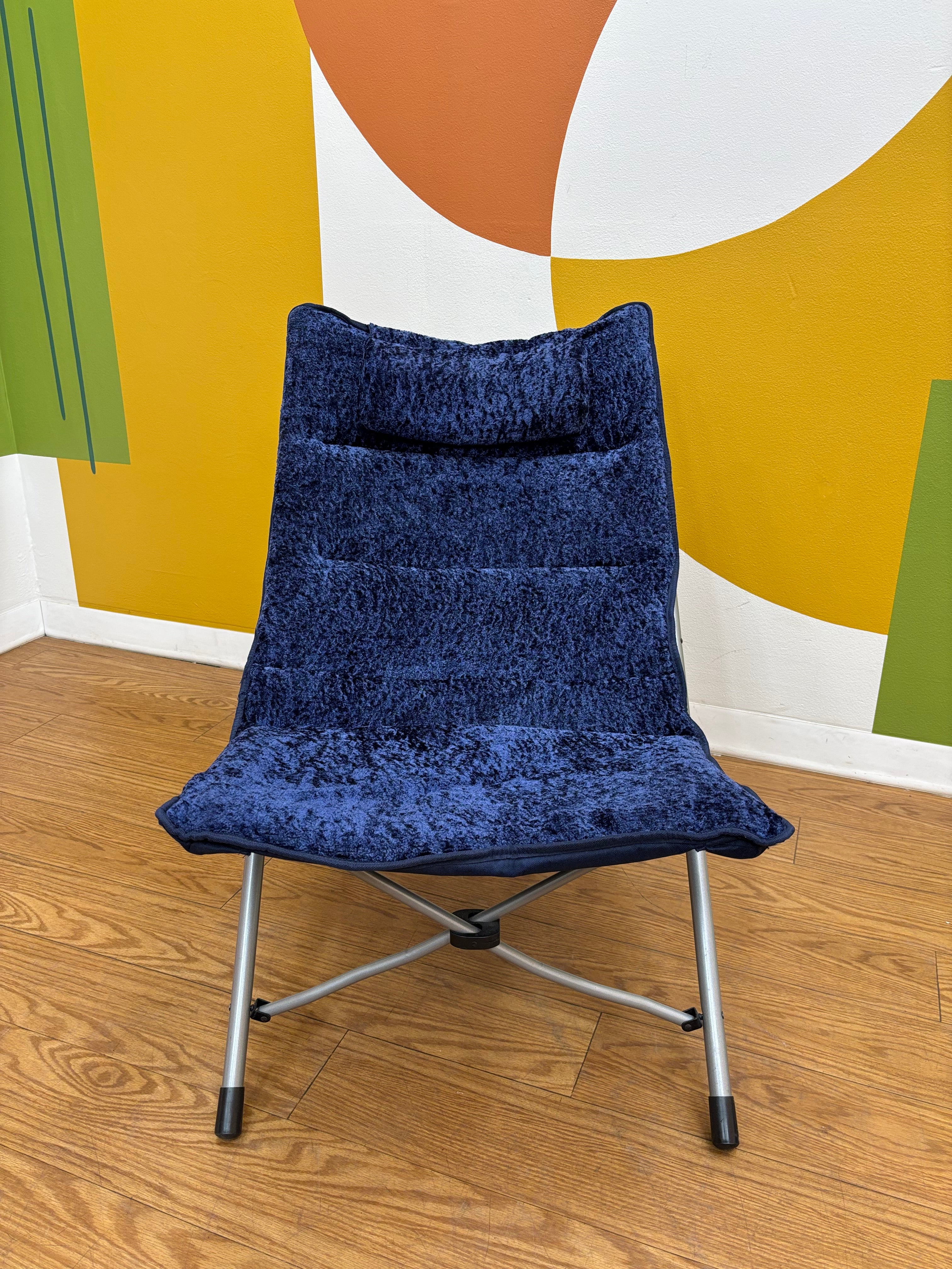Folding Lounge Chair