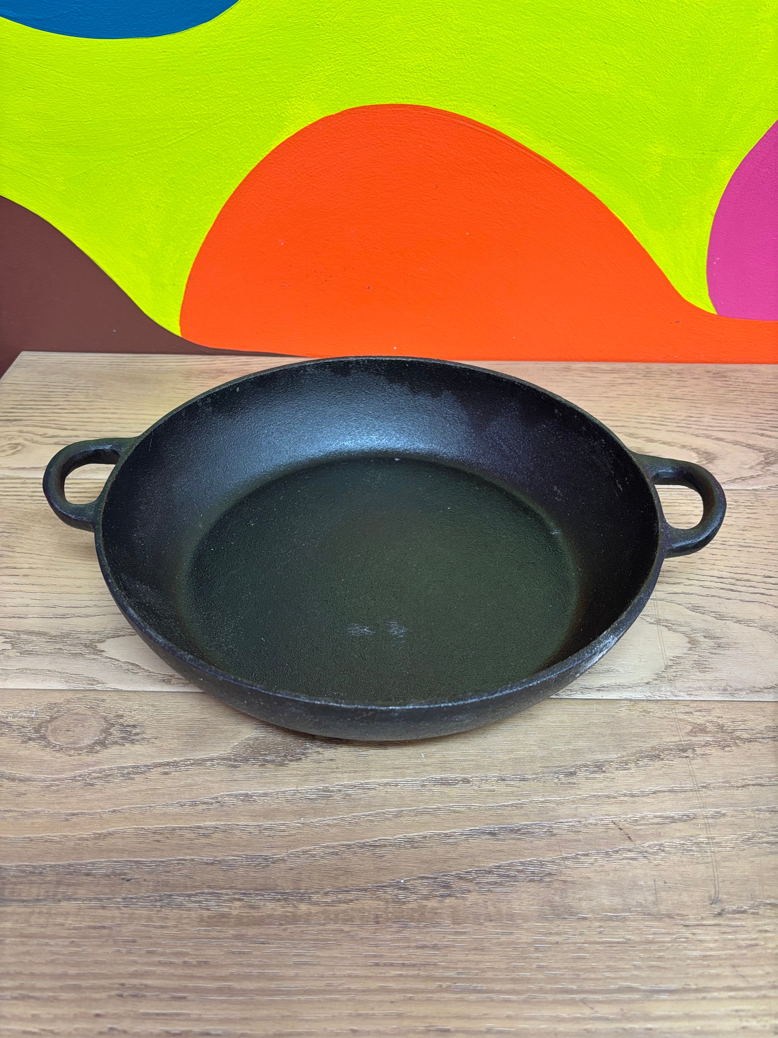 Cast Iron Dutch Oven