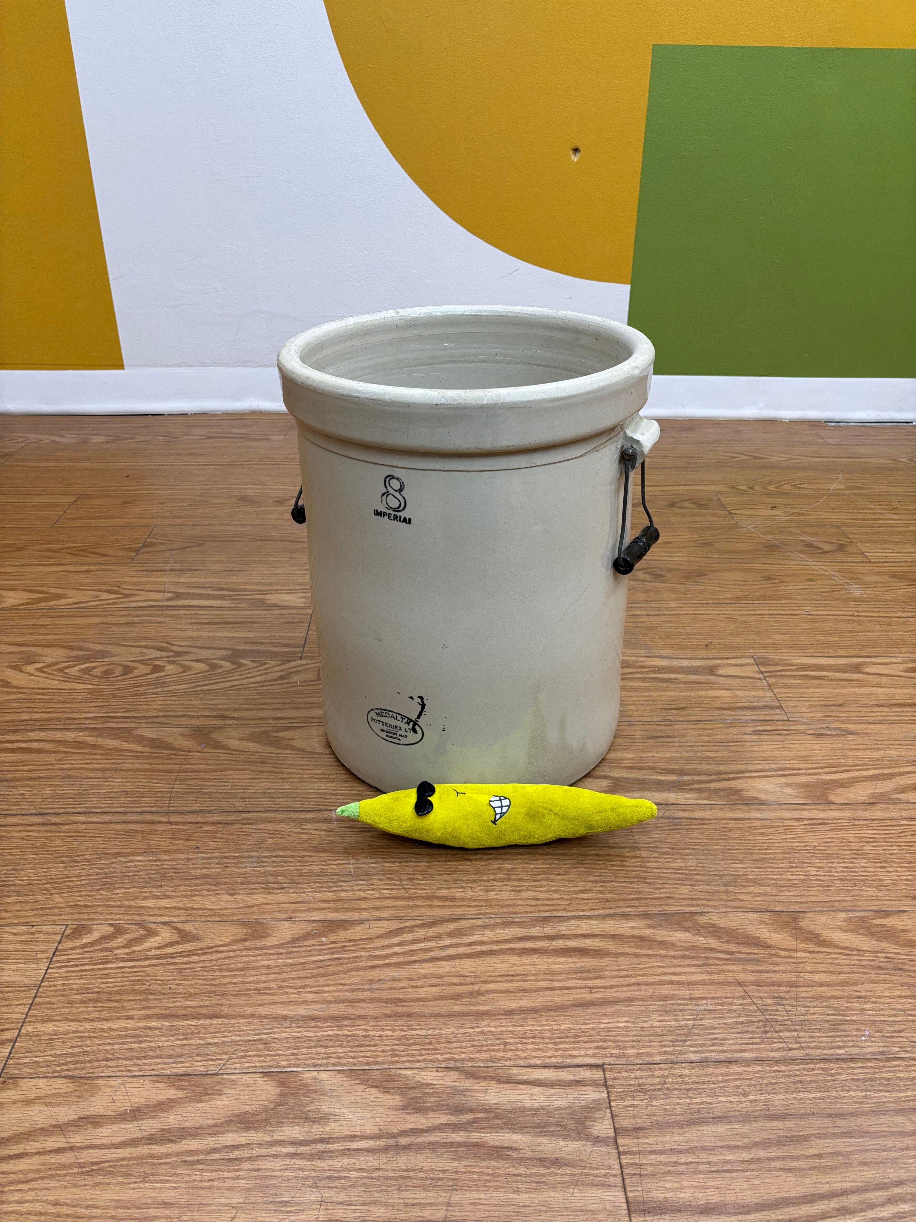 Medalta 8 Gallon Pottery Crock