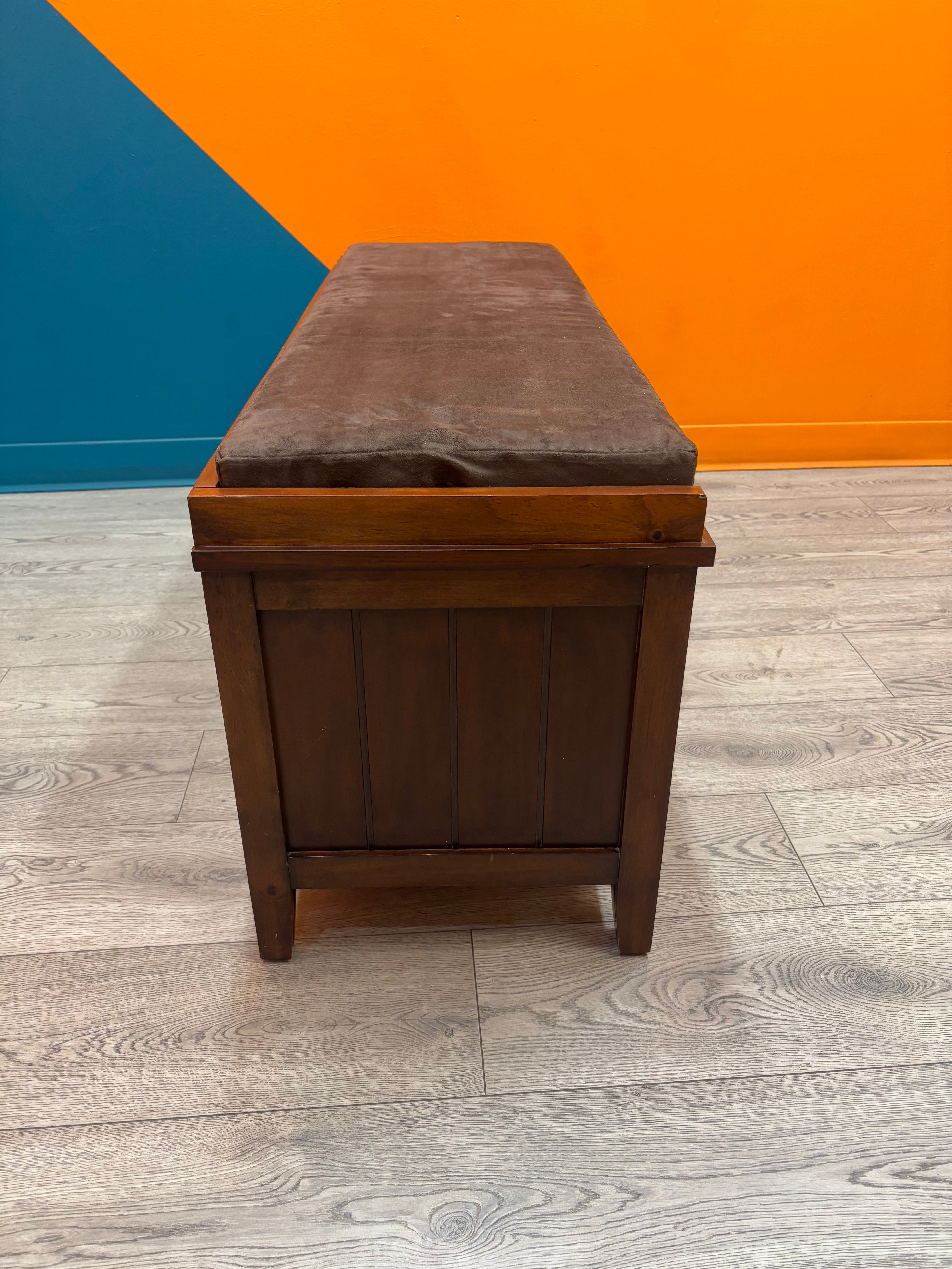 3 Drawer Storage Bench