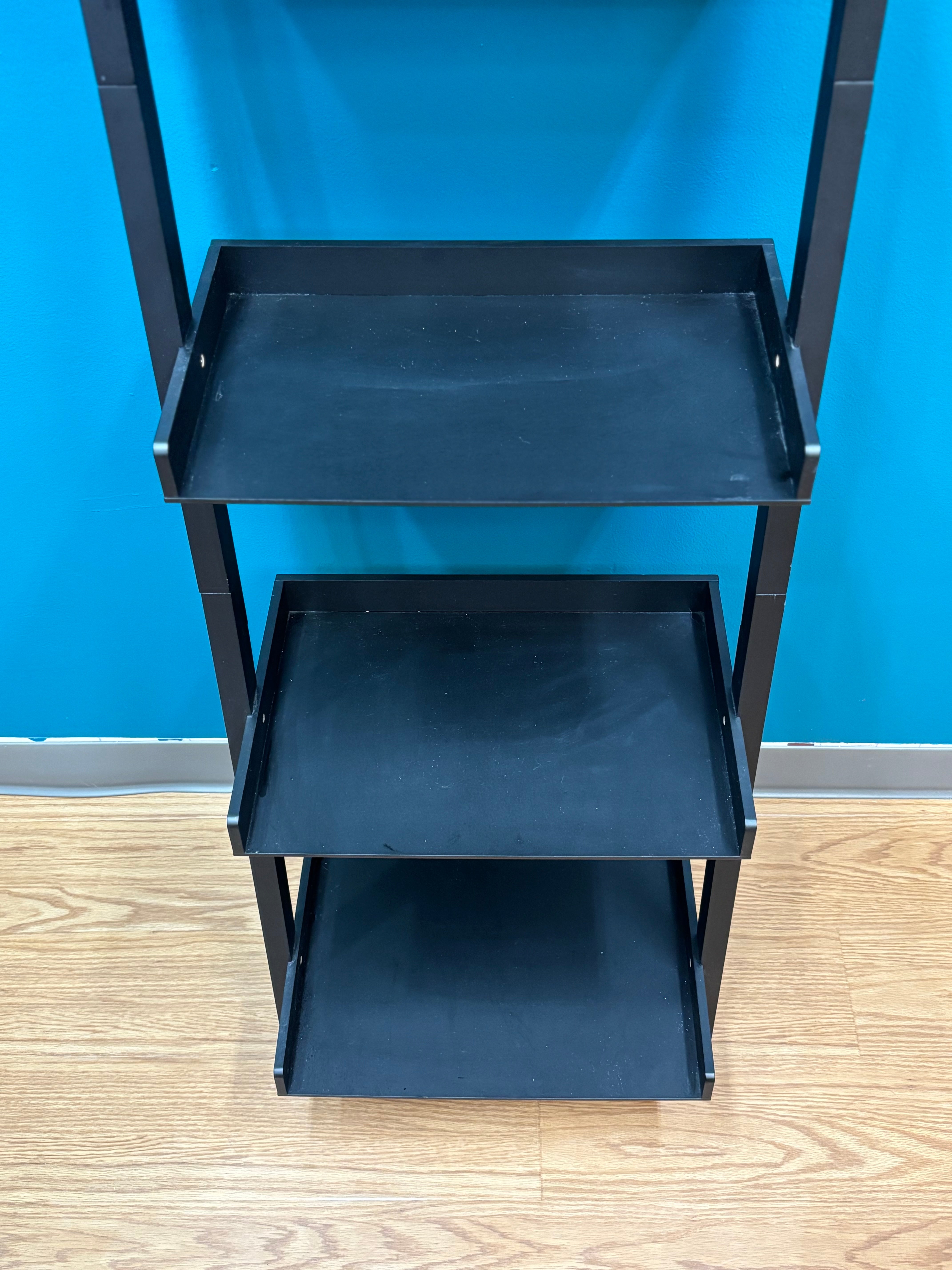 5-Tier Leaning Shelf