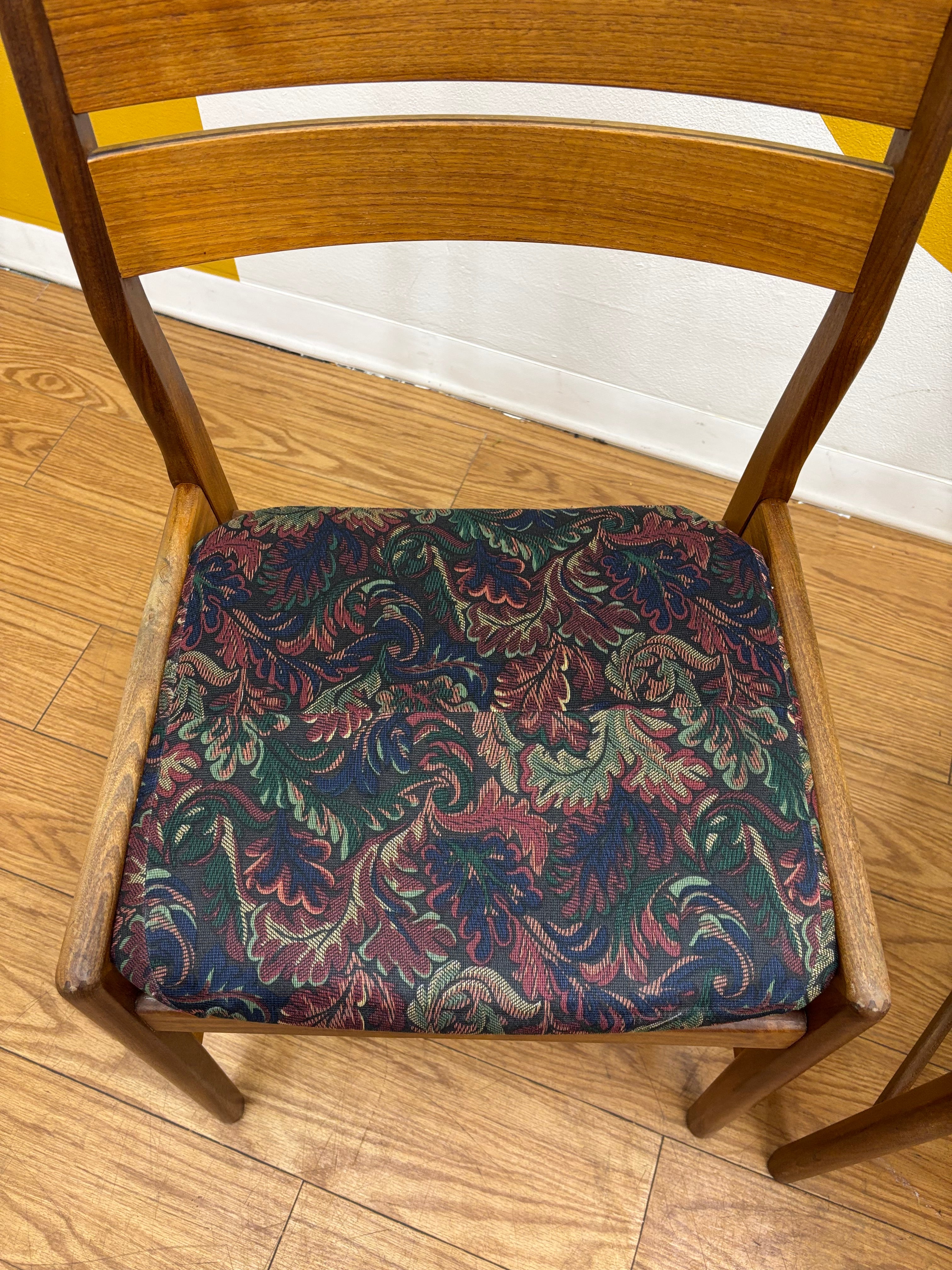 (2) Wood Dining Chairs
