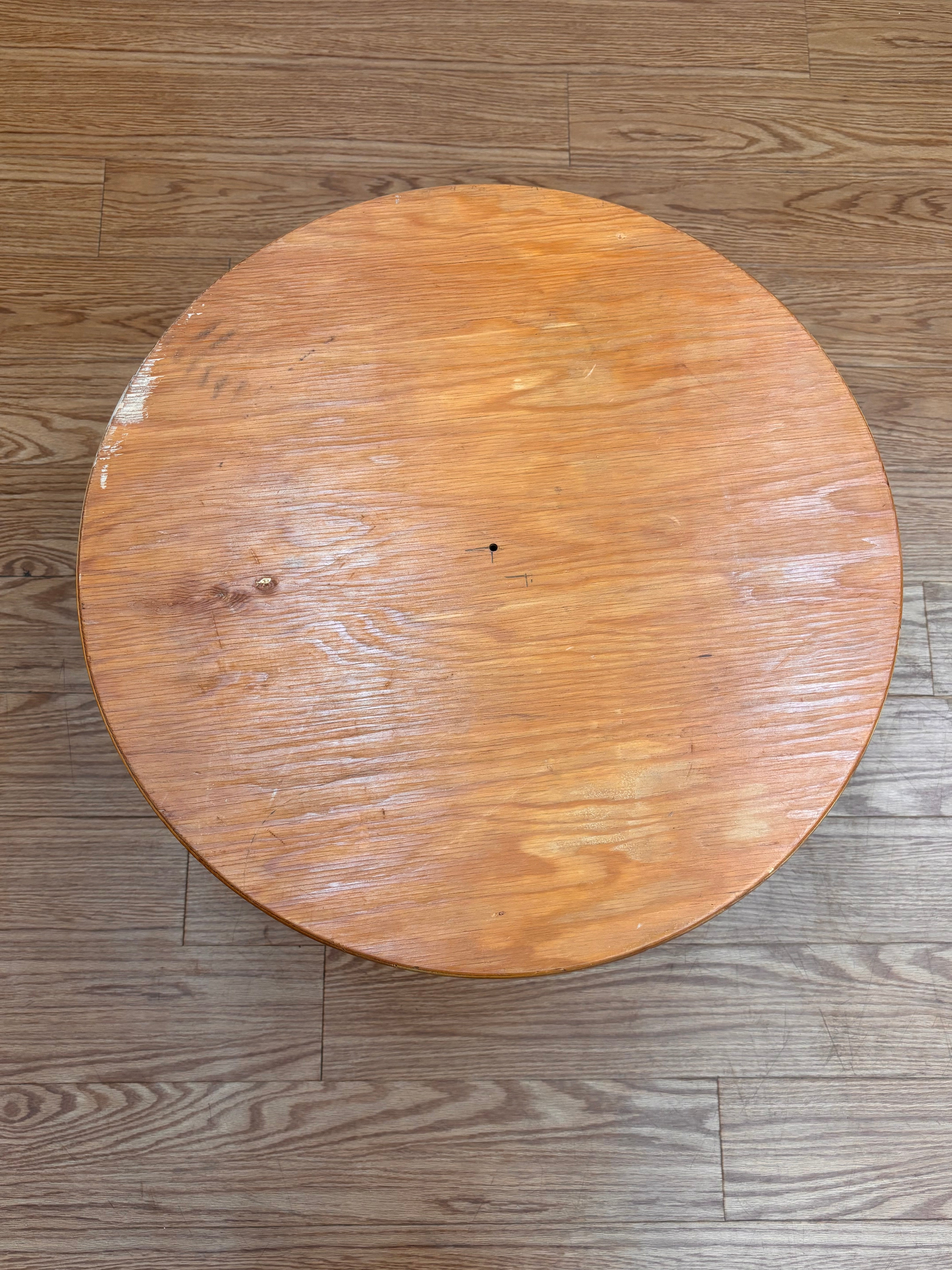 Round Top Side Table