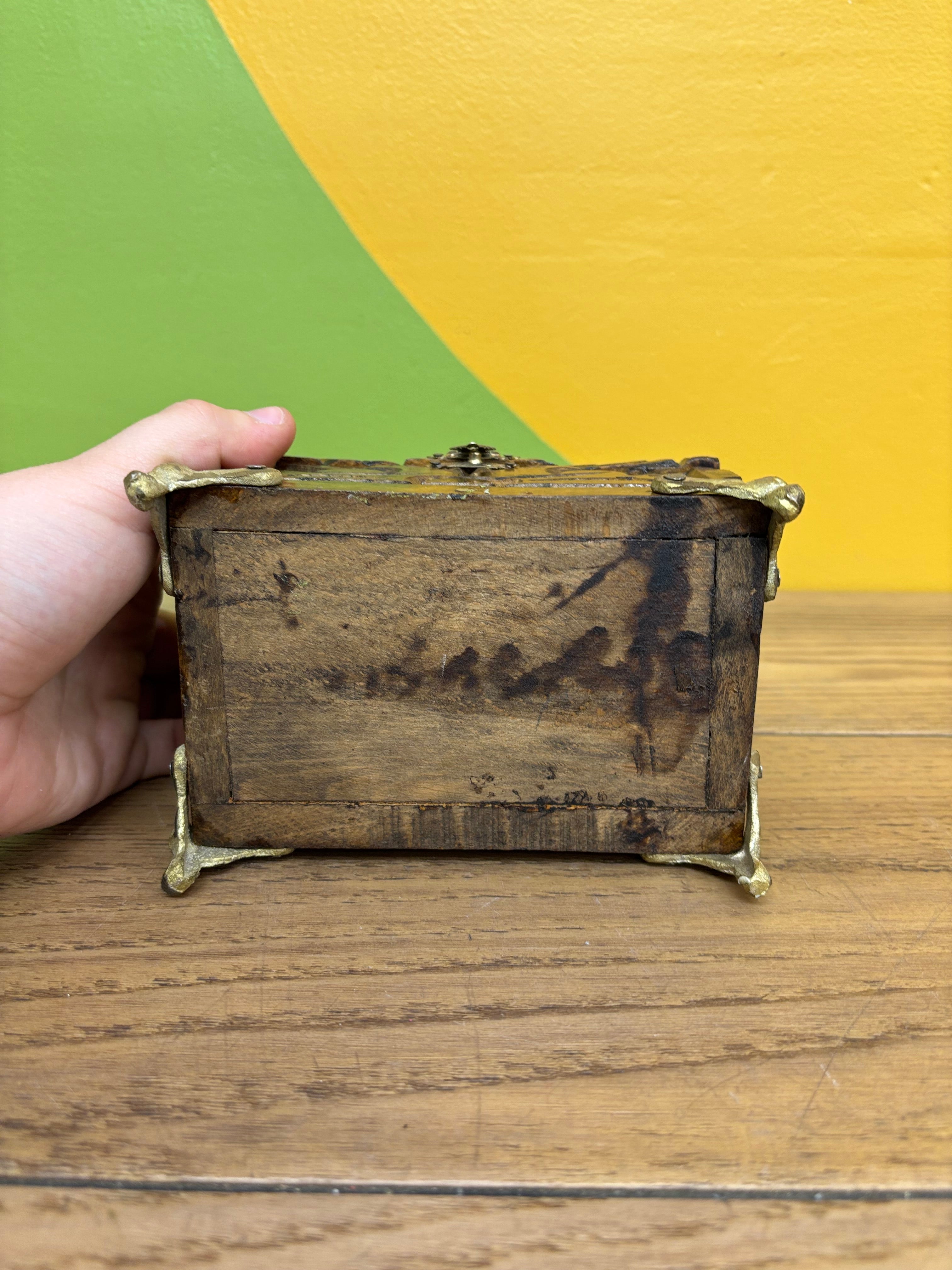 Small Wood Carved Jewlery Box