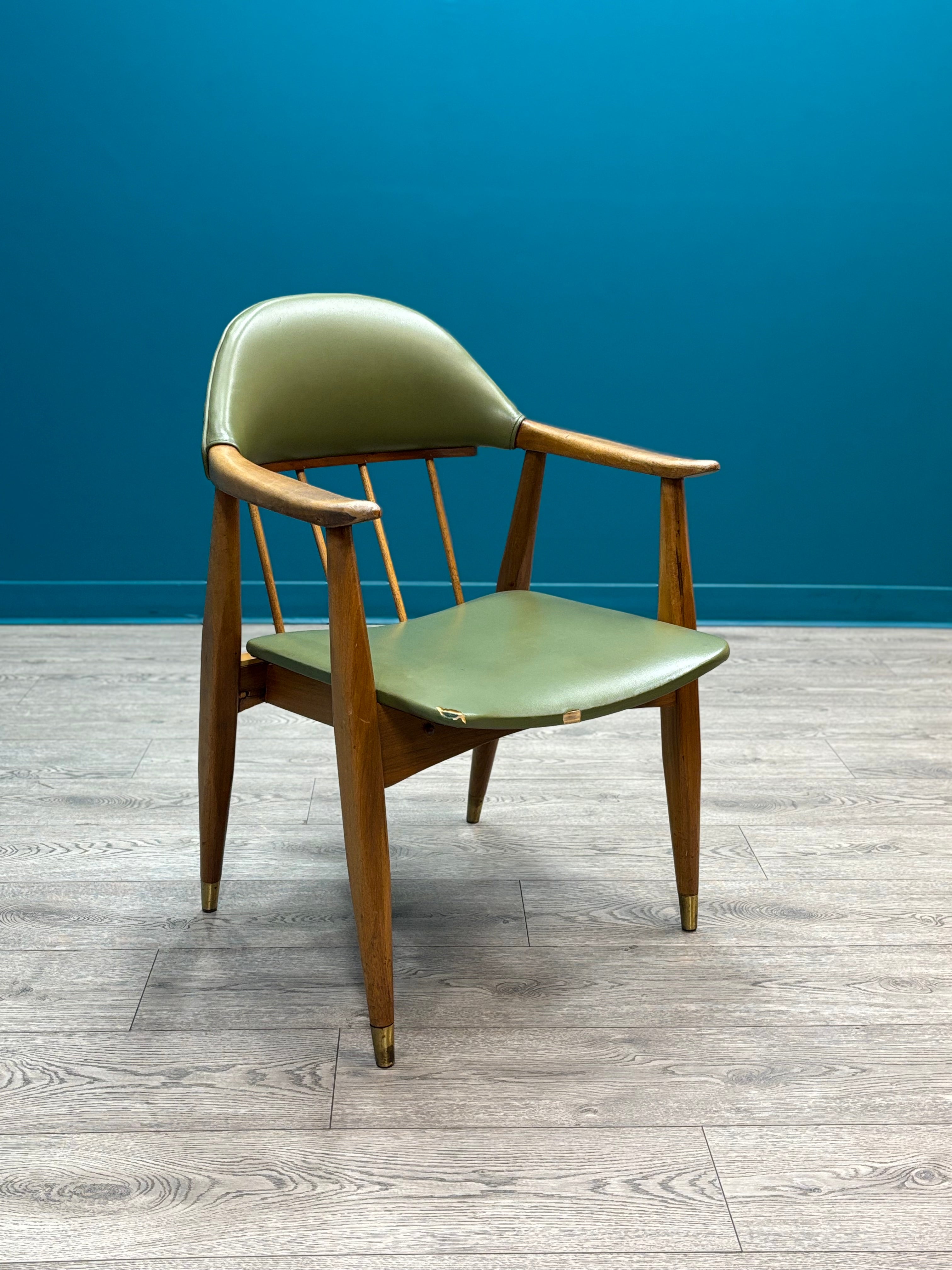 Wood Green Accent Chair