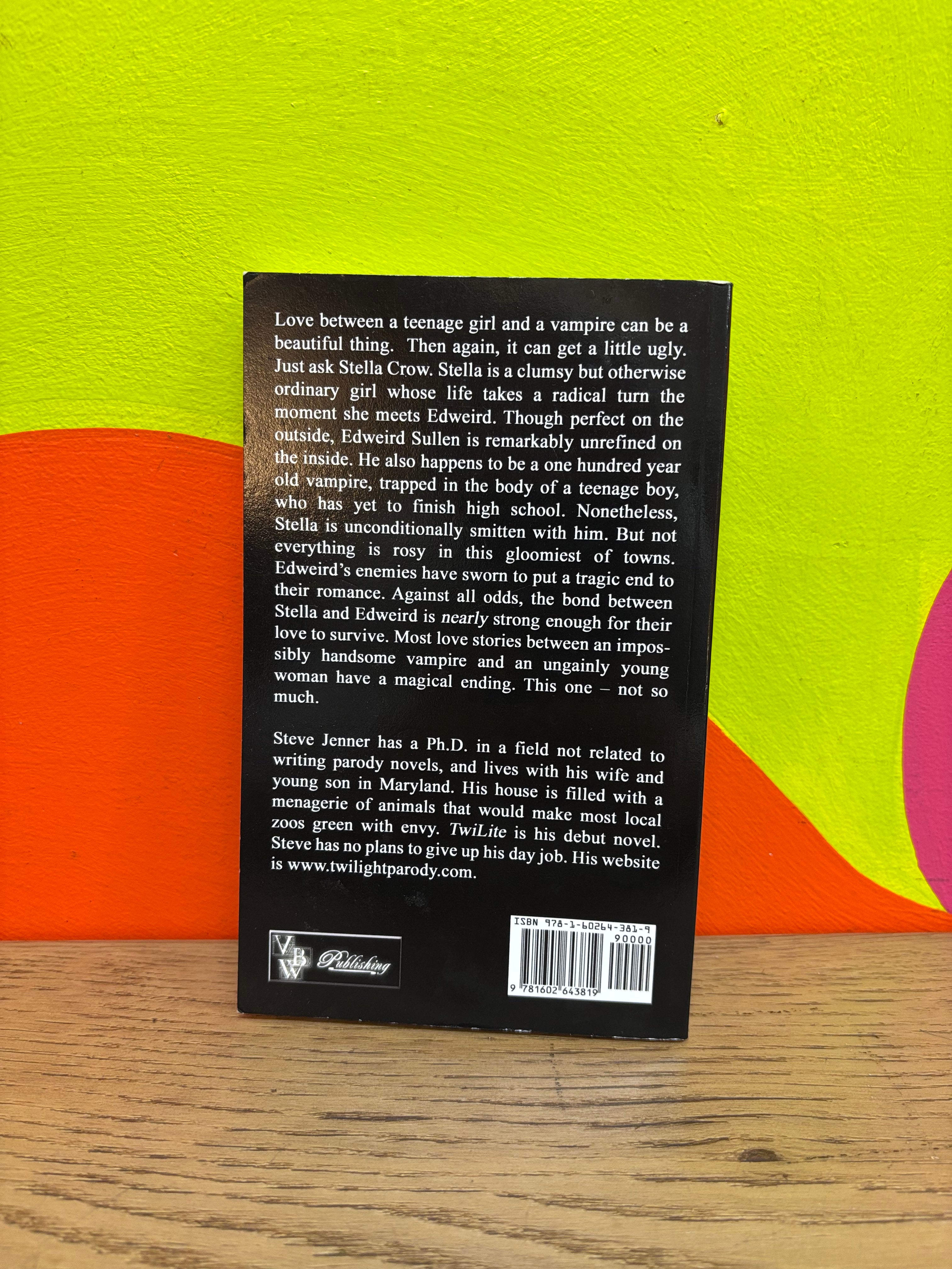 TwiLite: A Parody by Stephen Jenner