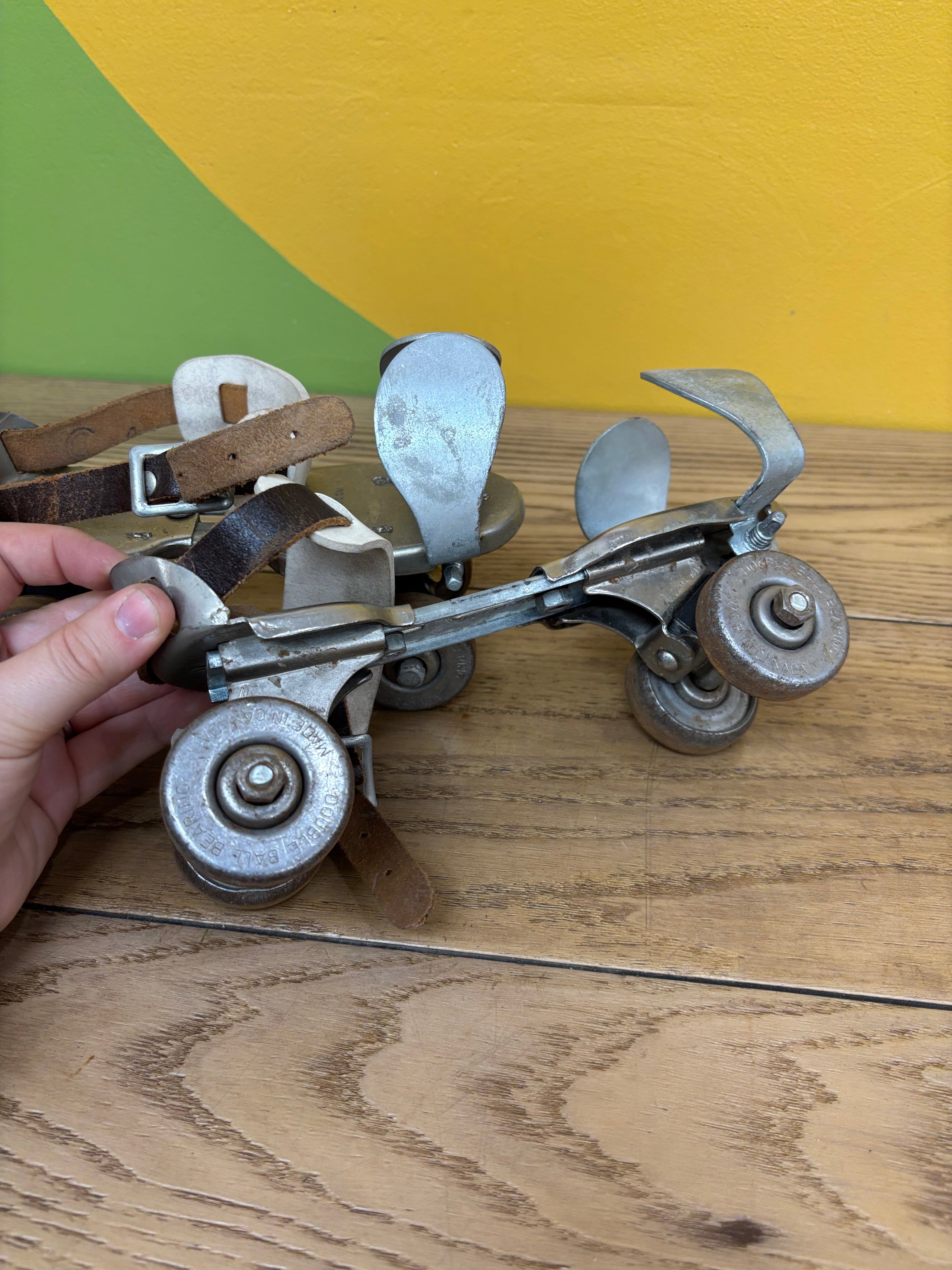 Sun-Line Adjustable Roller Skates