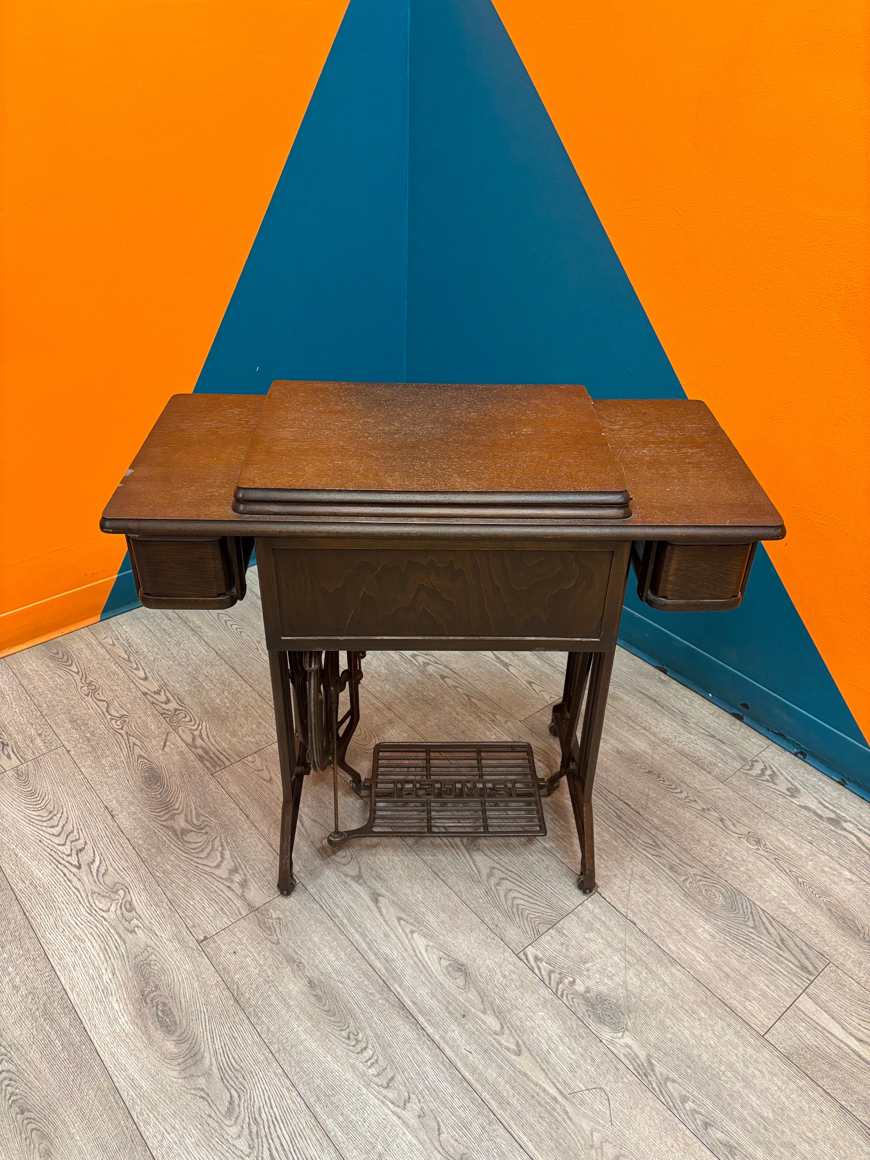 Singer Sewing Machine & Cabinet