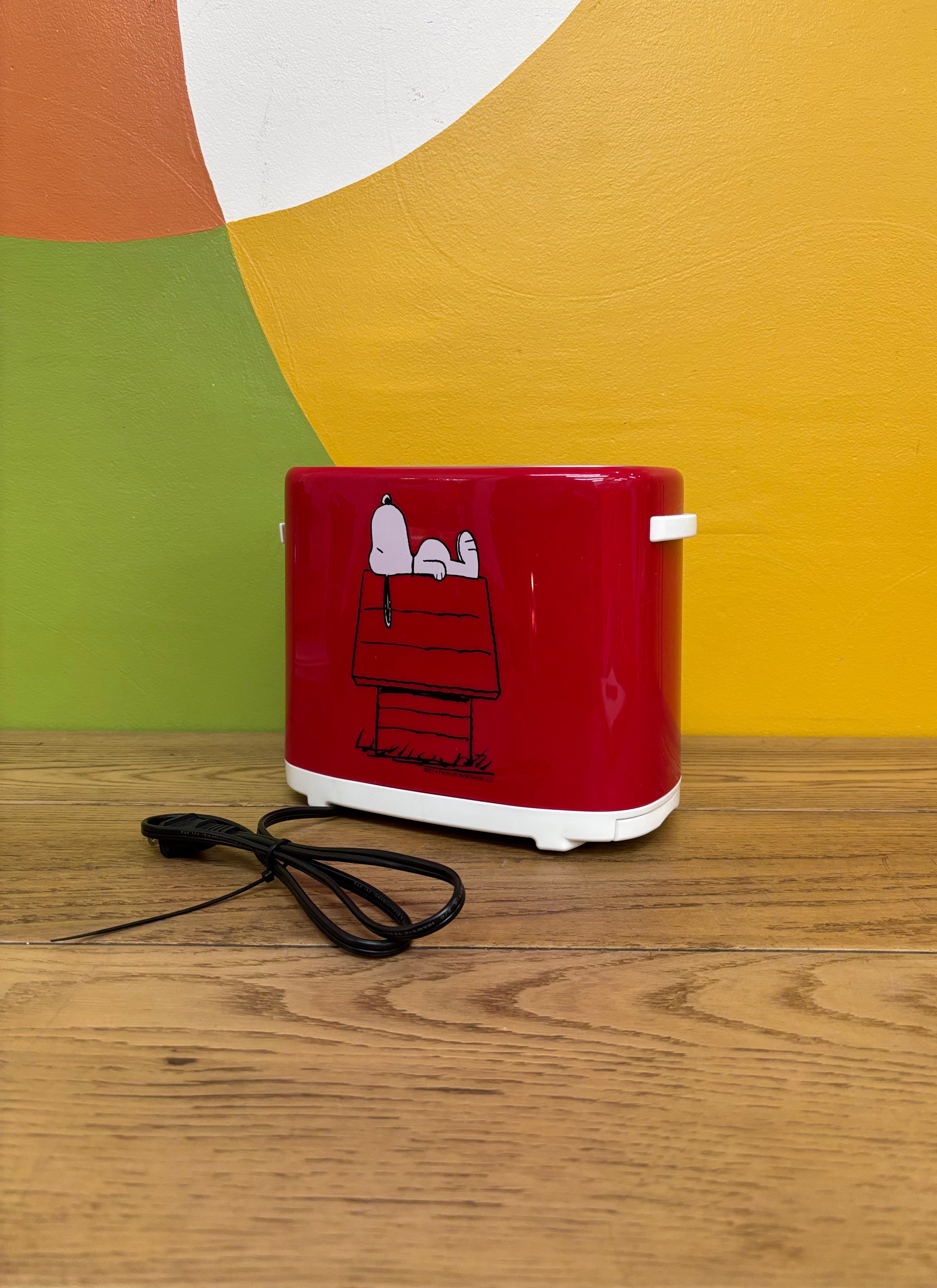 Snoopy Hot Dog Toaster