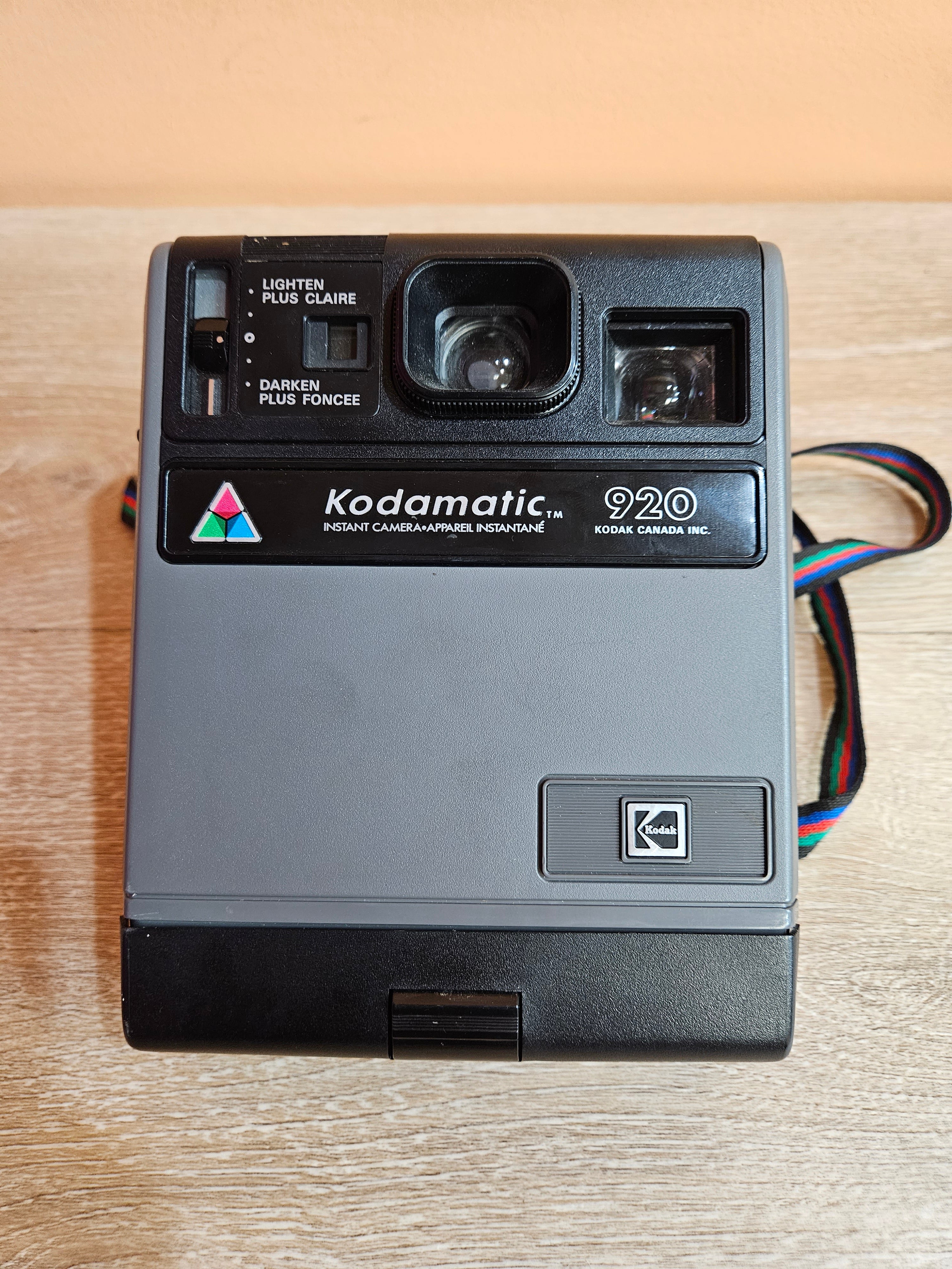 Kodamatic 920 Instant Film Camera