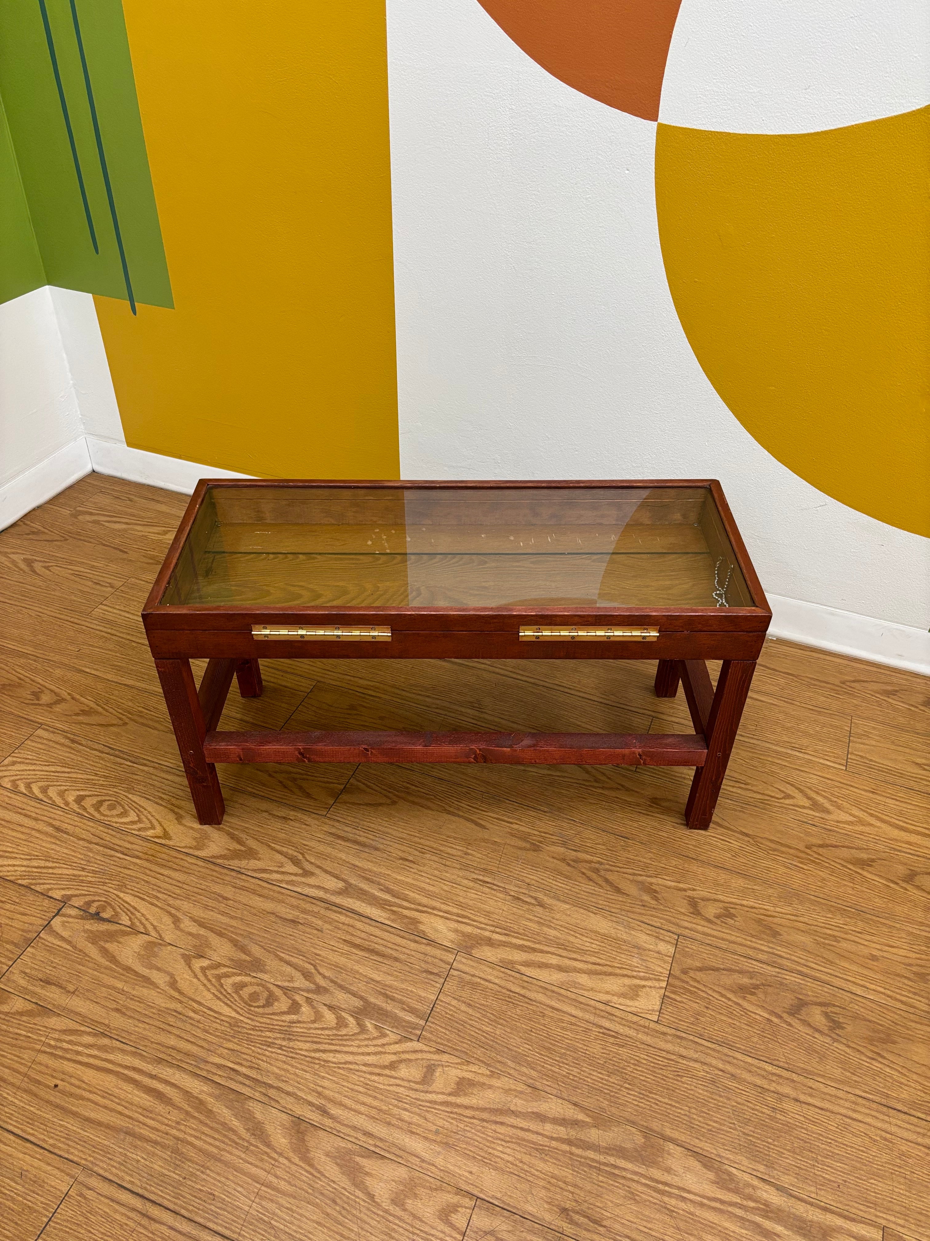 Shadow Box Table