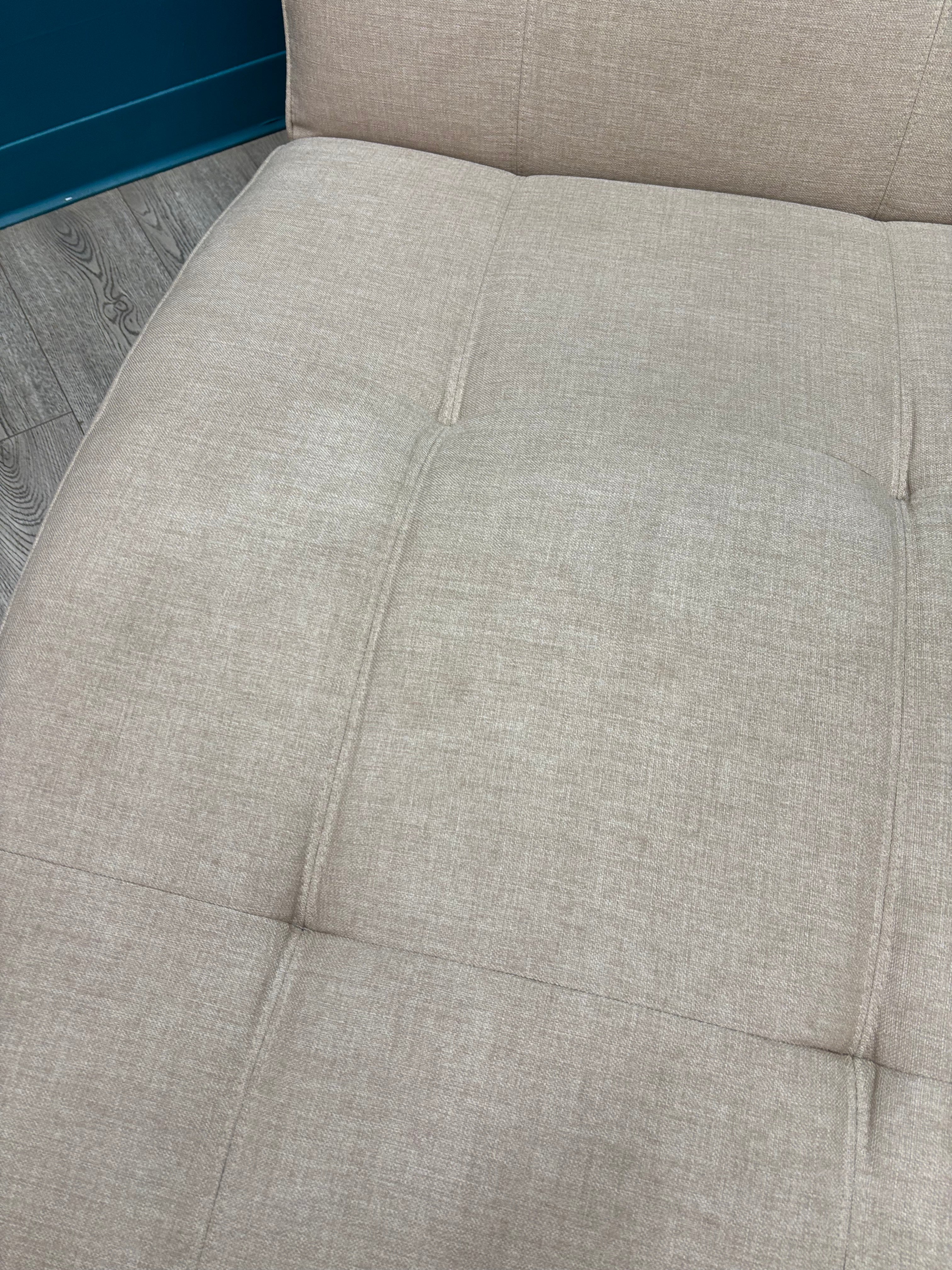 Grey Lounge Chaise (EQ3)