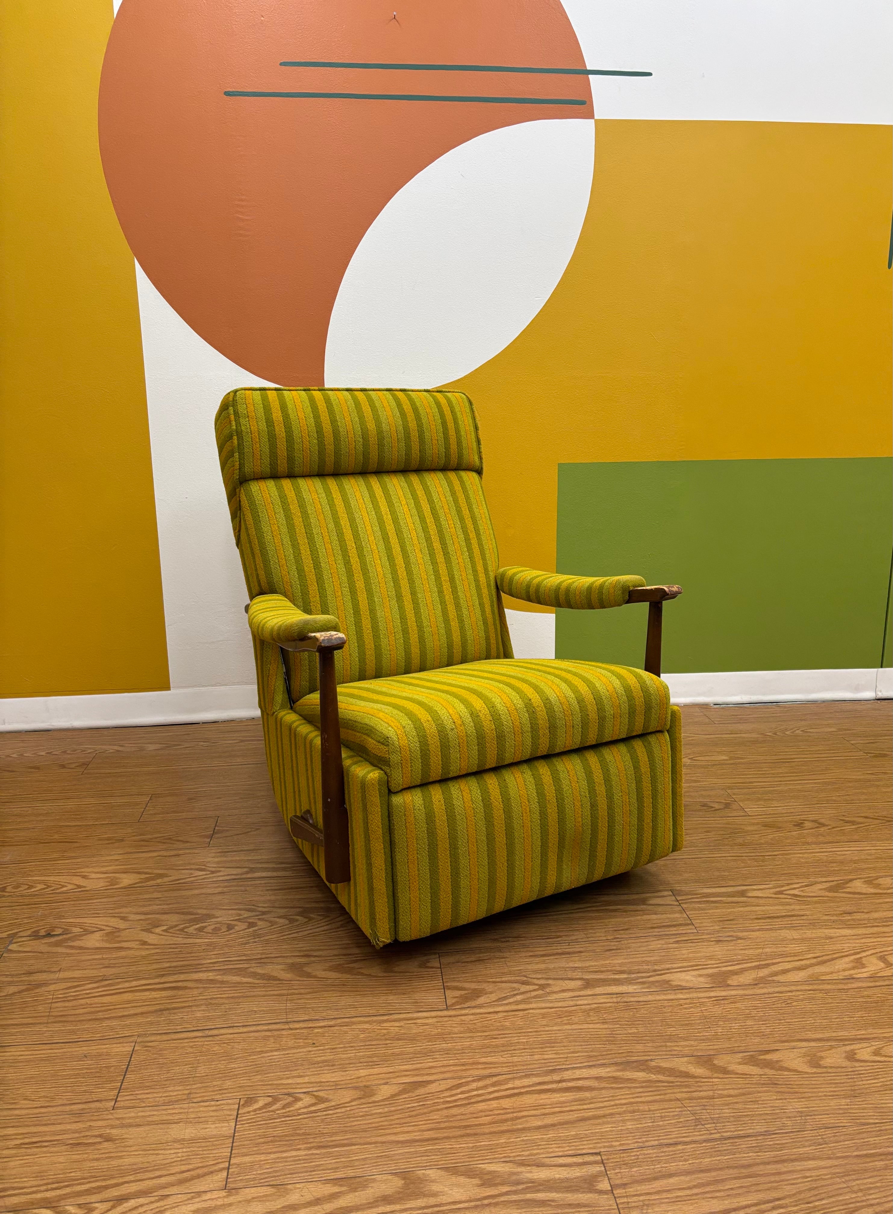 Striped Reclining Armchair