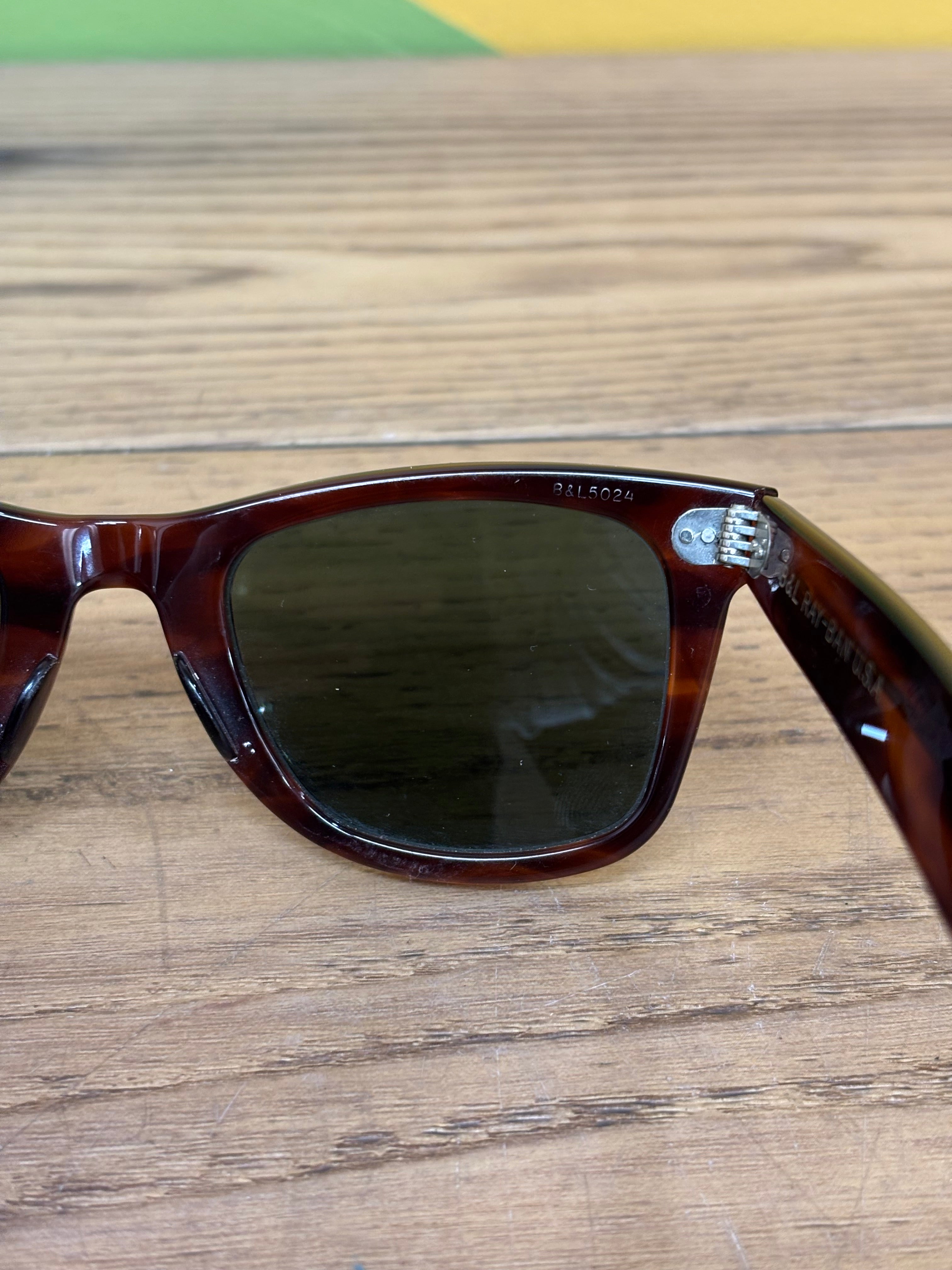 Ray Ban Wayfarer Sunglasses