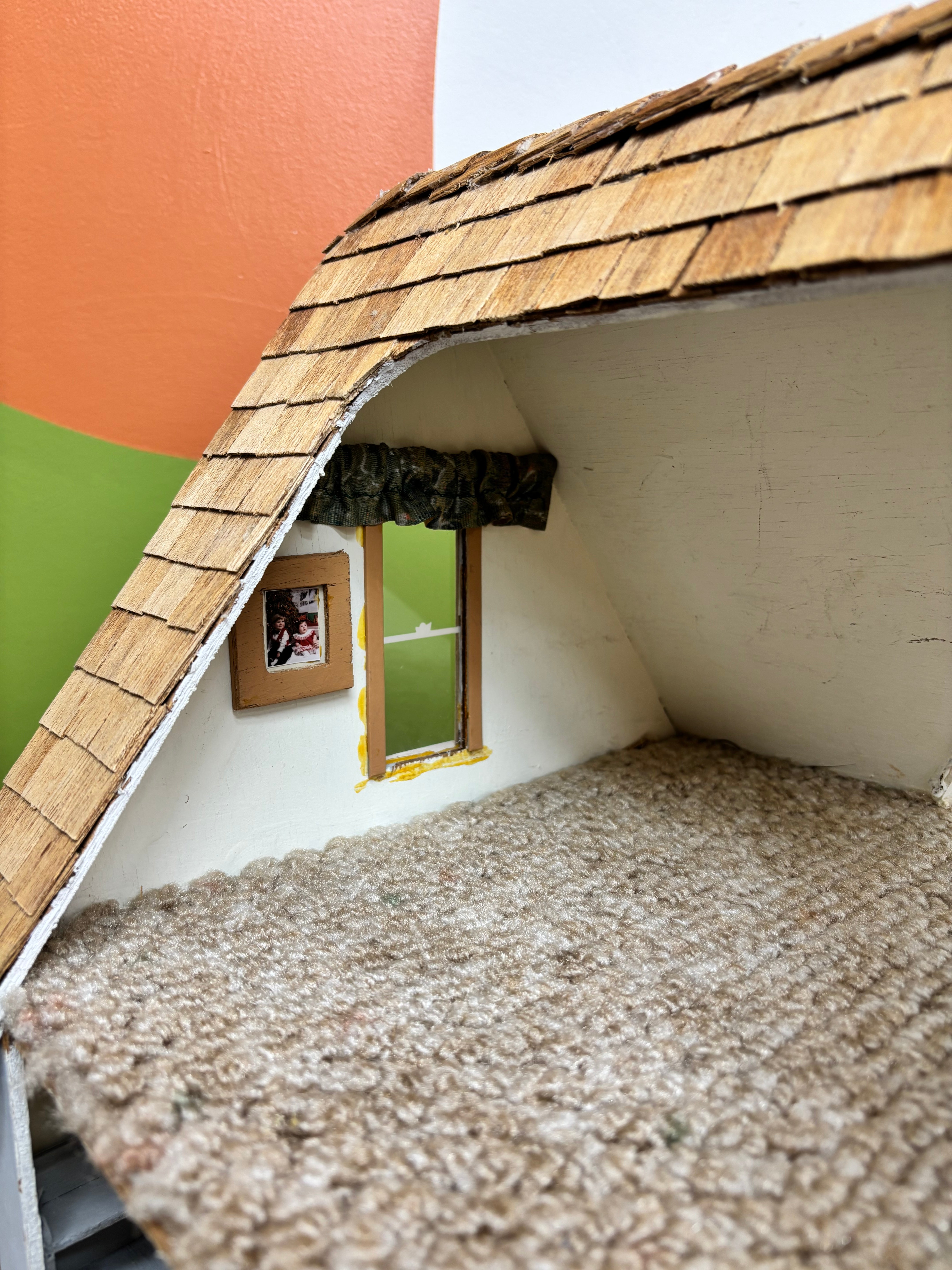 Wood Dollhouse