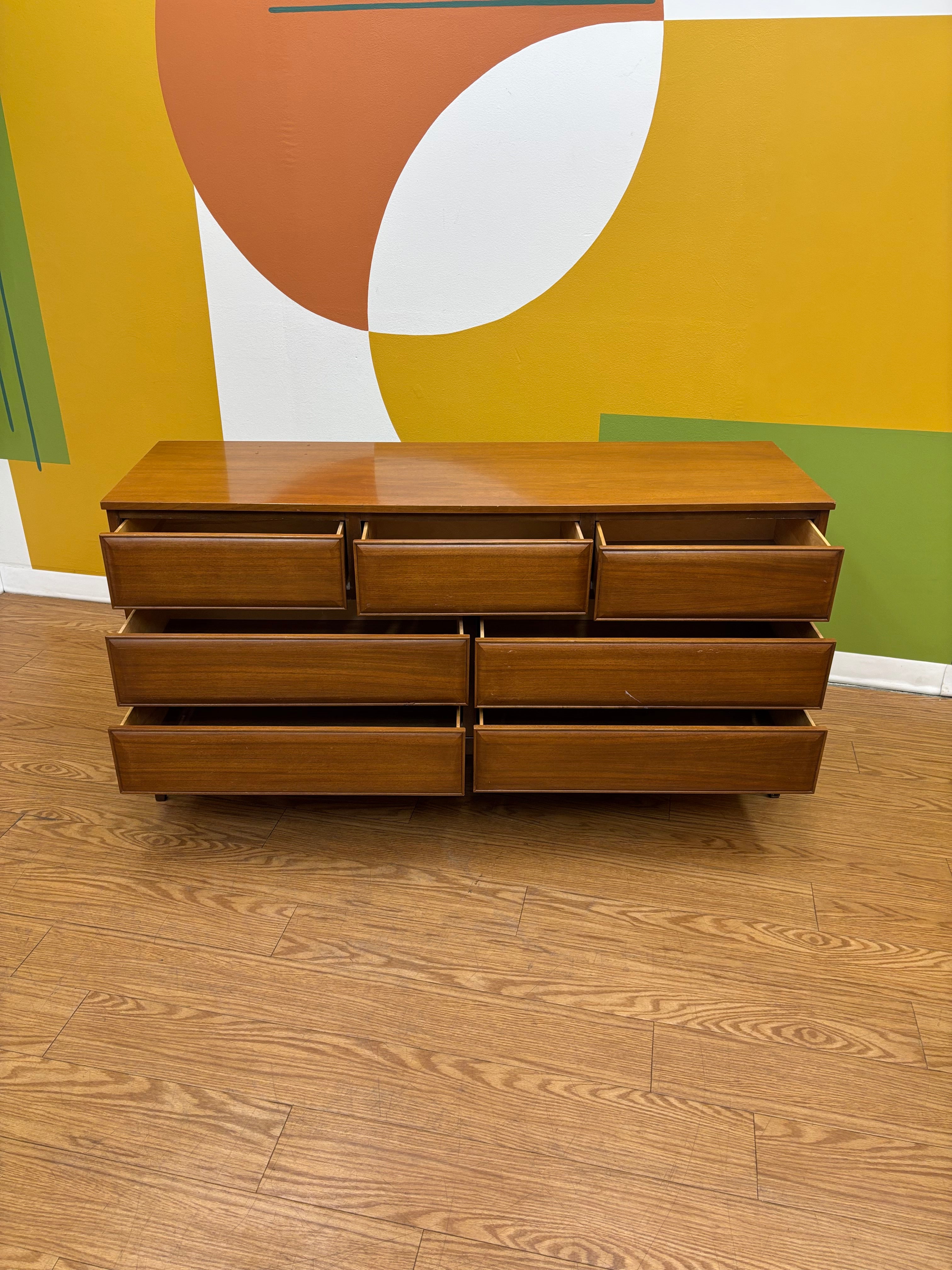 Wood 7 Drawer Dresser