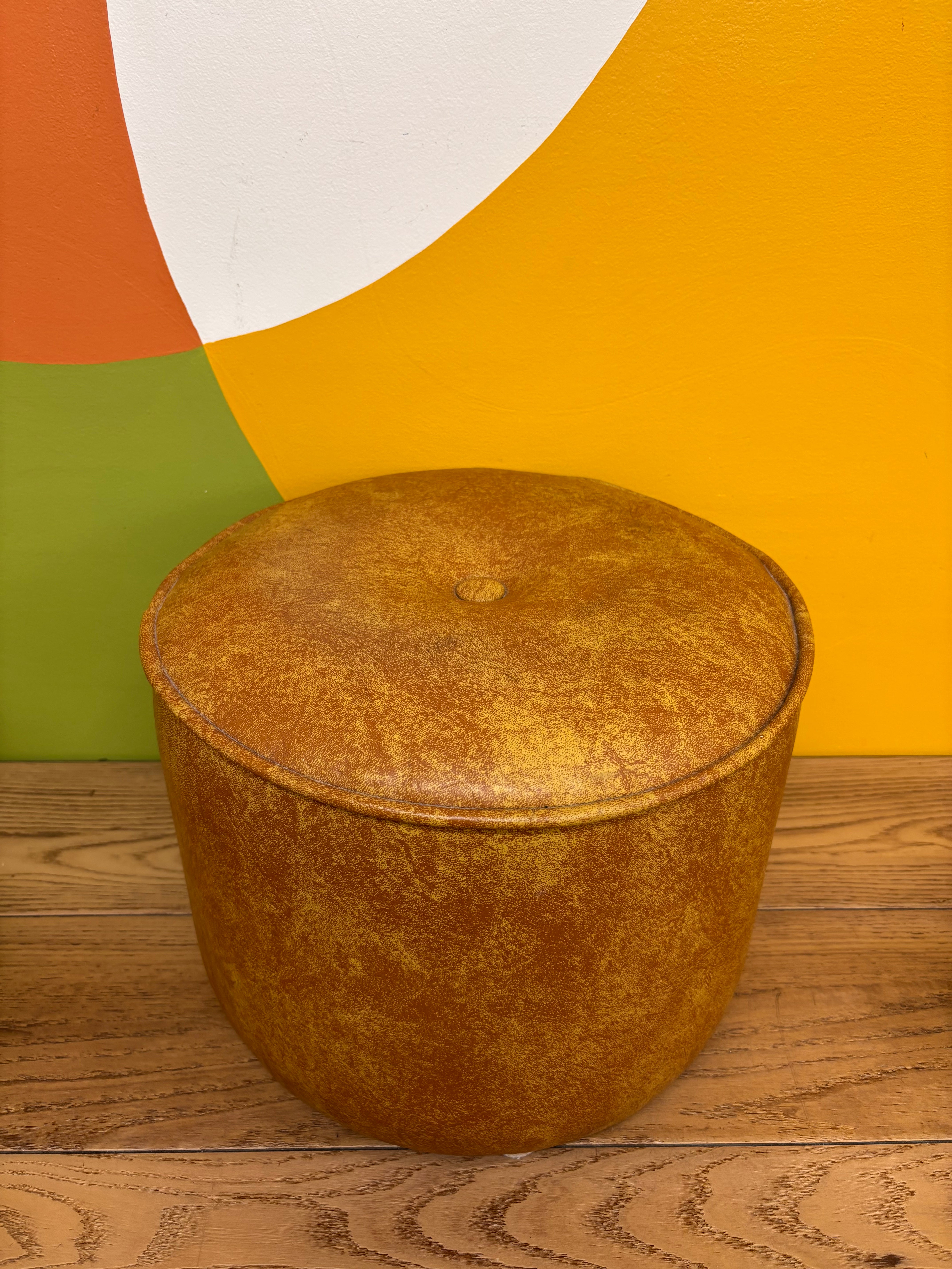 Round Ottoman