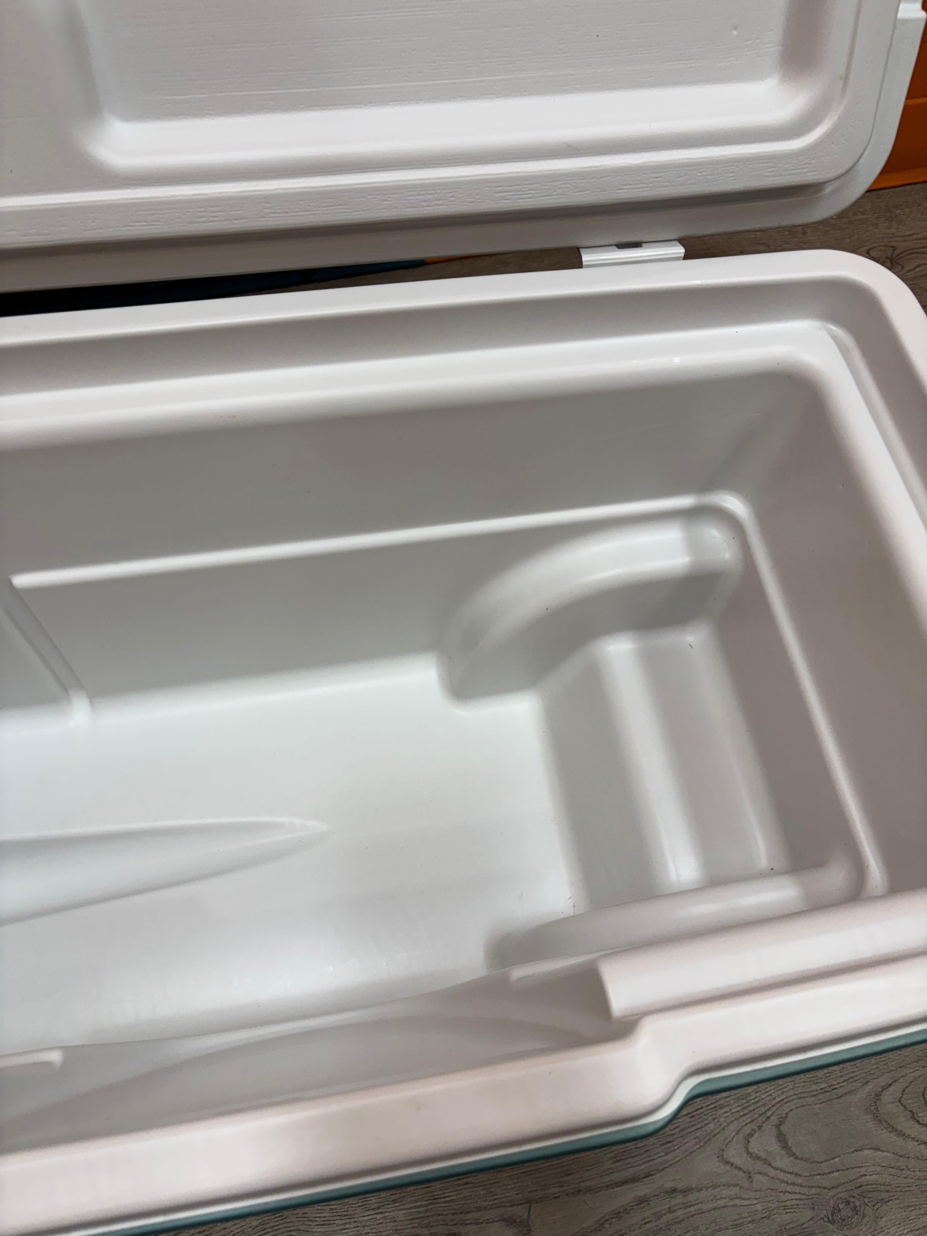 Coleman 50 QT Xtreme Wheeled Cooler