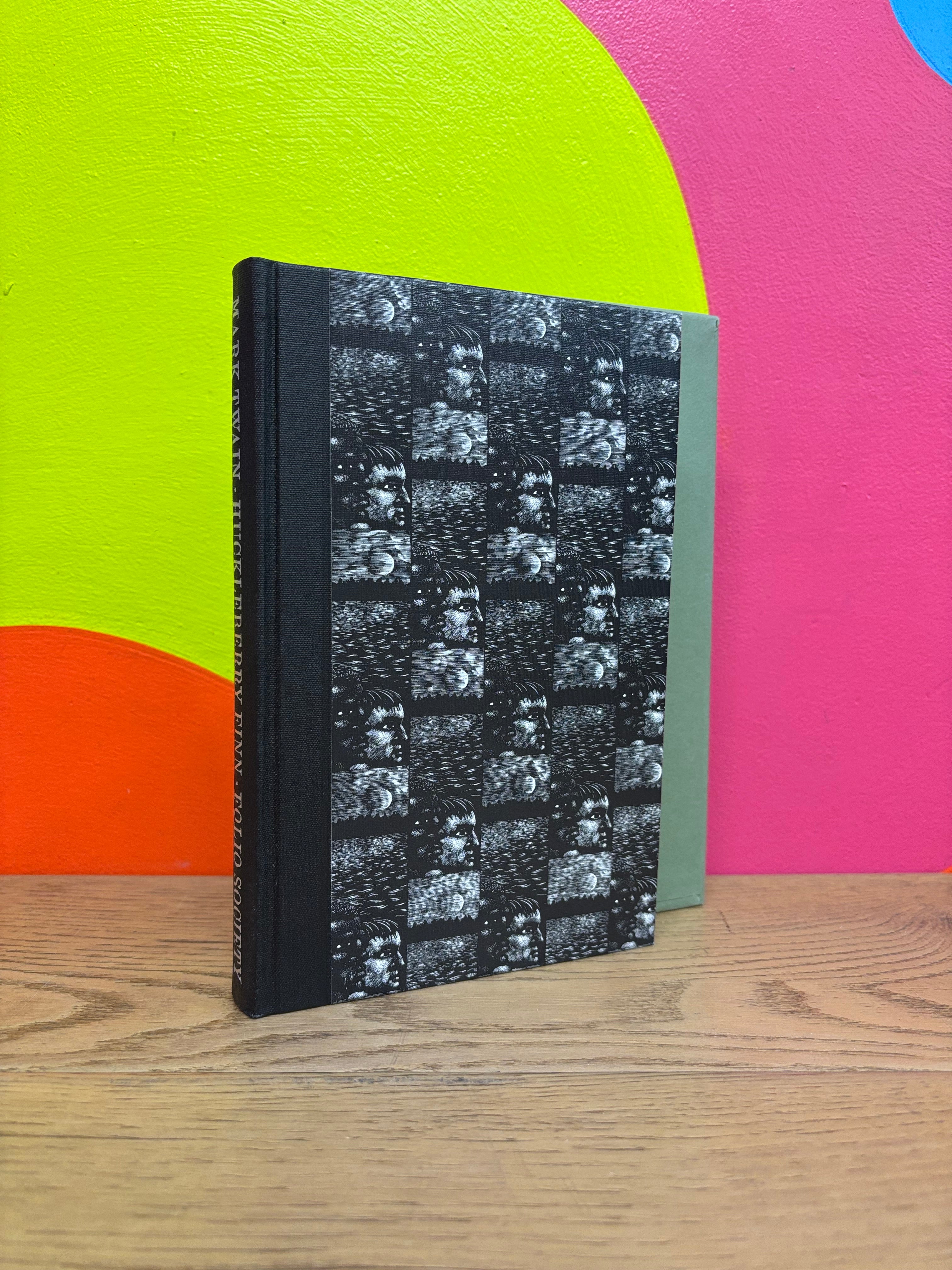 Folio Society Mark Twain's Novel: The Adentures of Huckleberry Finn
