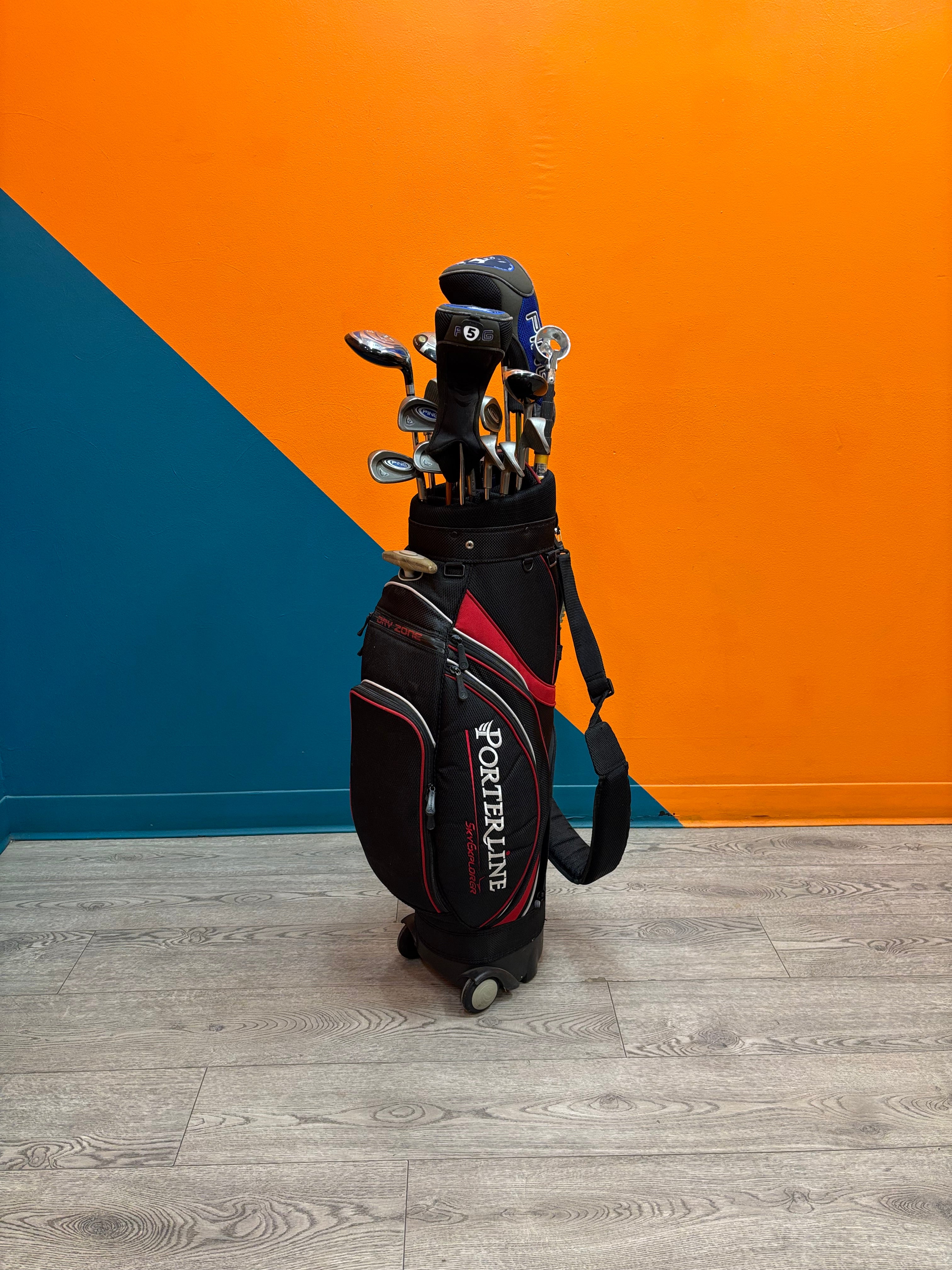 Porterline Sky Explorer Golf Bag with 15 Clubs