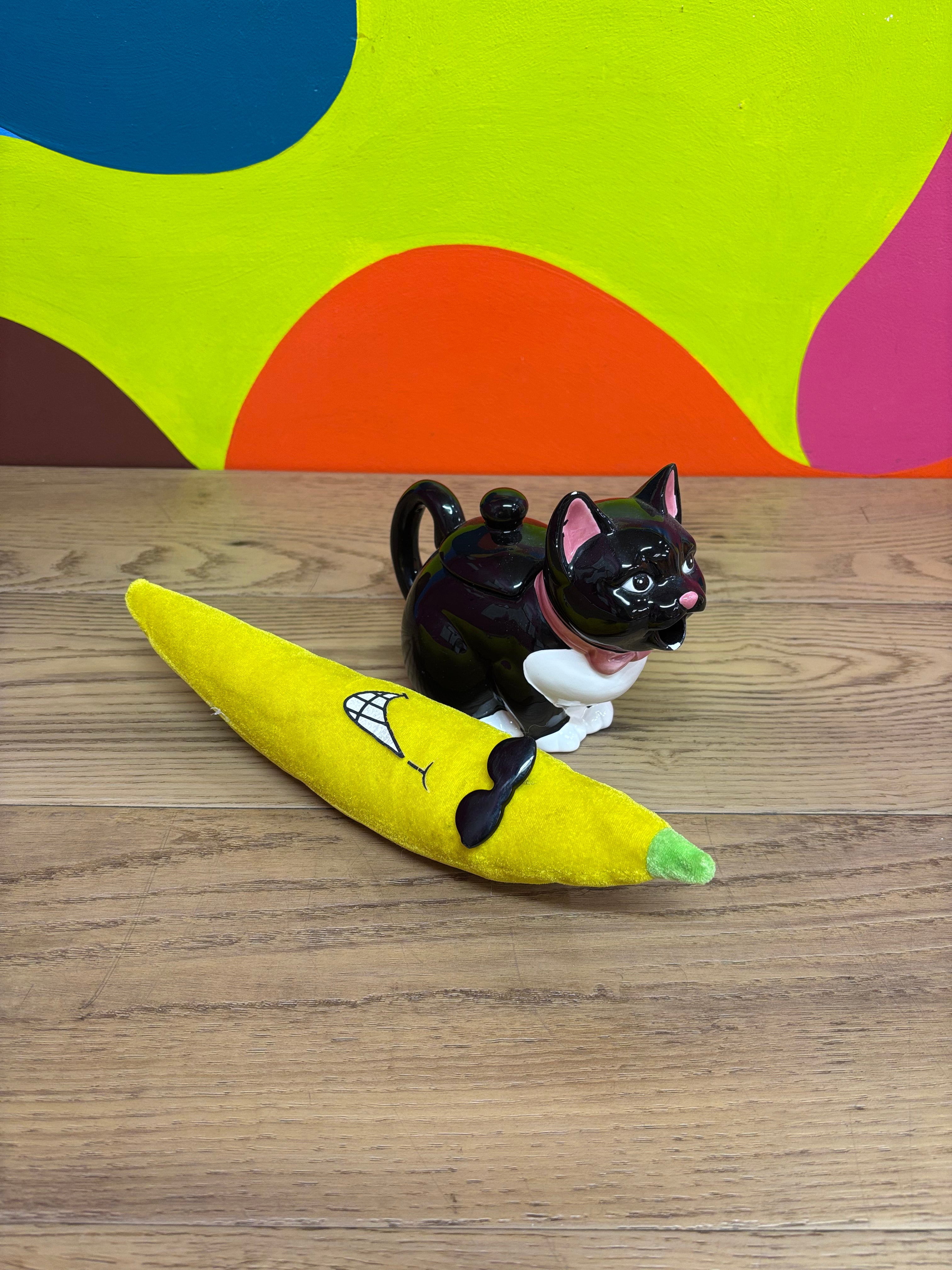 Small Ceramic Cat Teapot