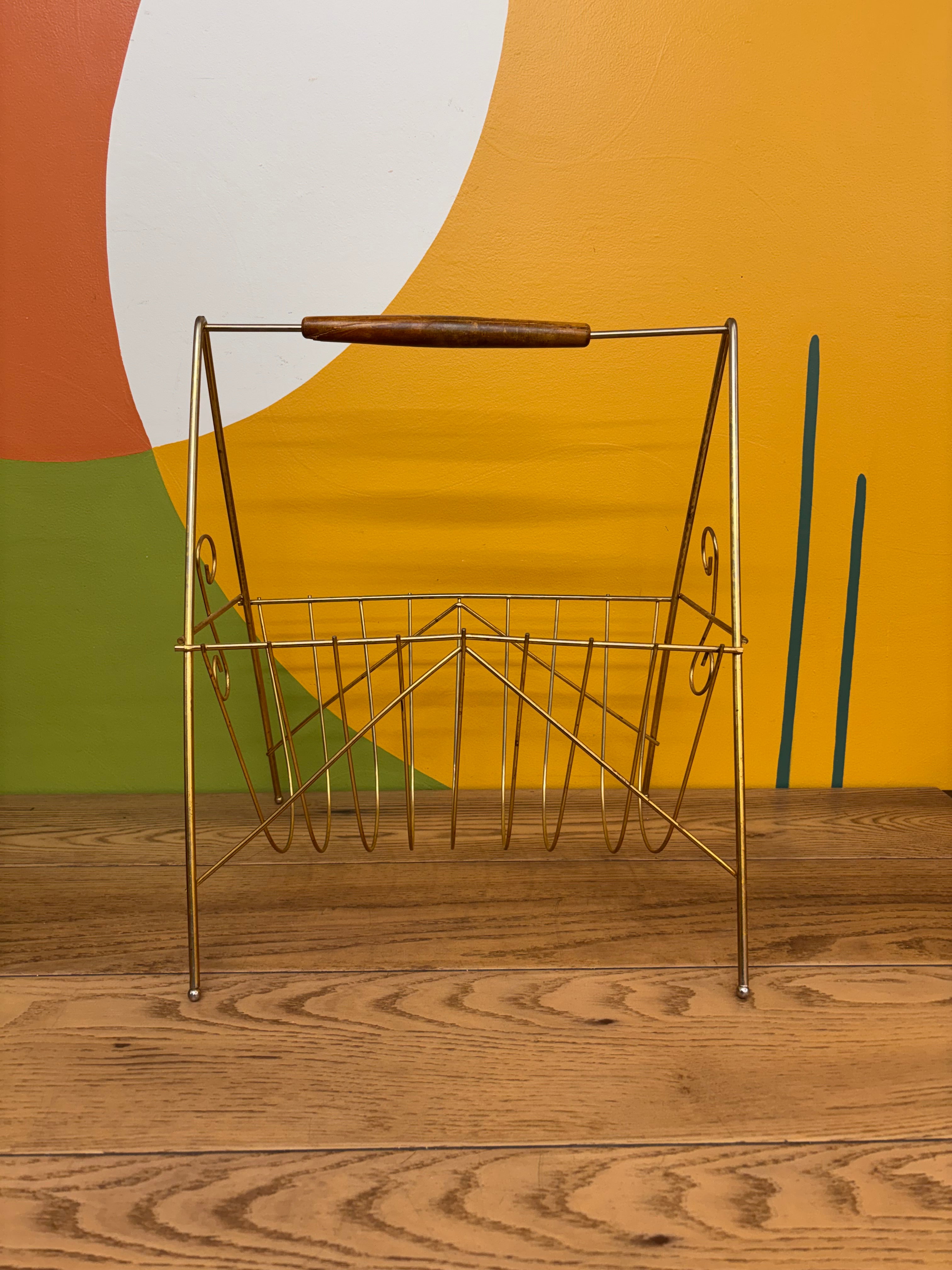 Metal Magazine Rack