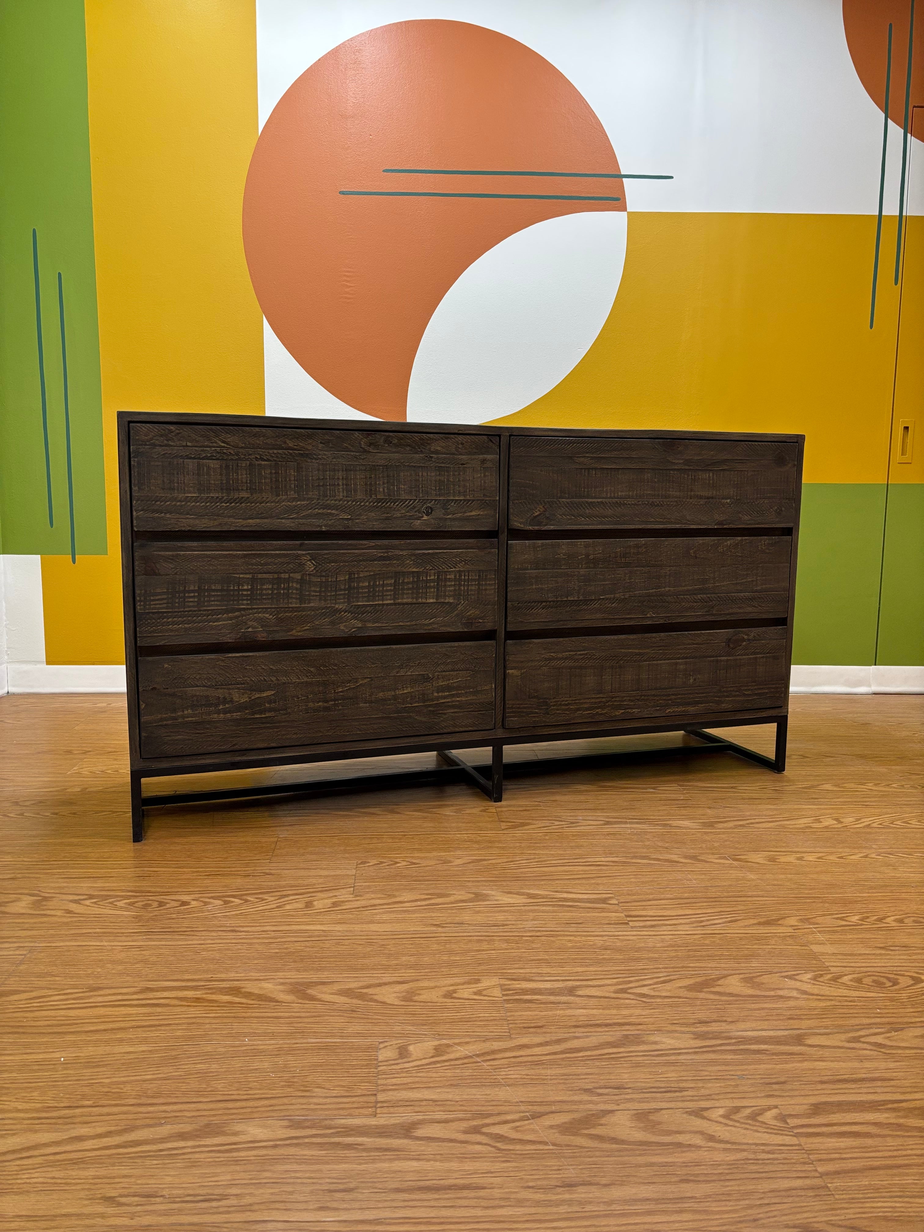 6 Drawer Dresser