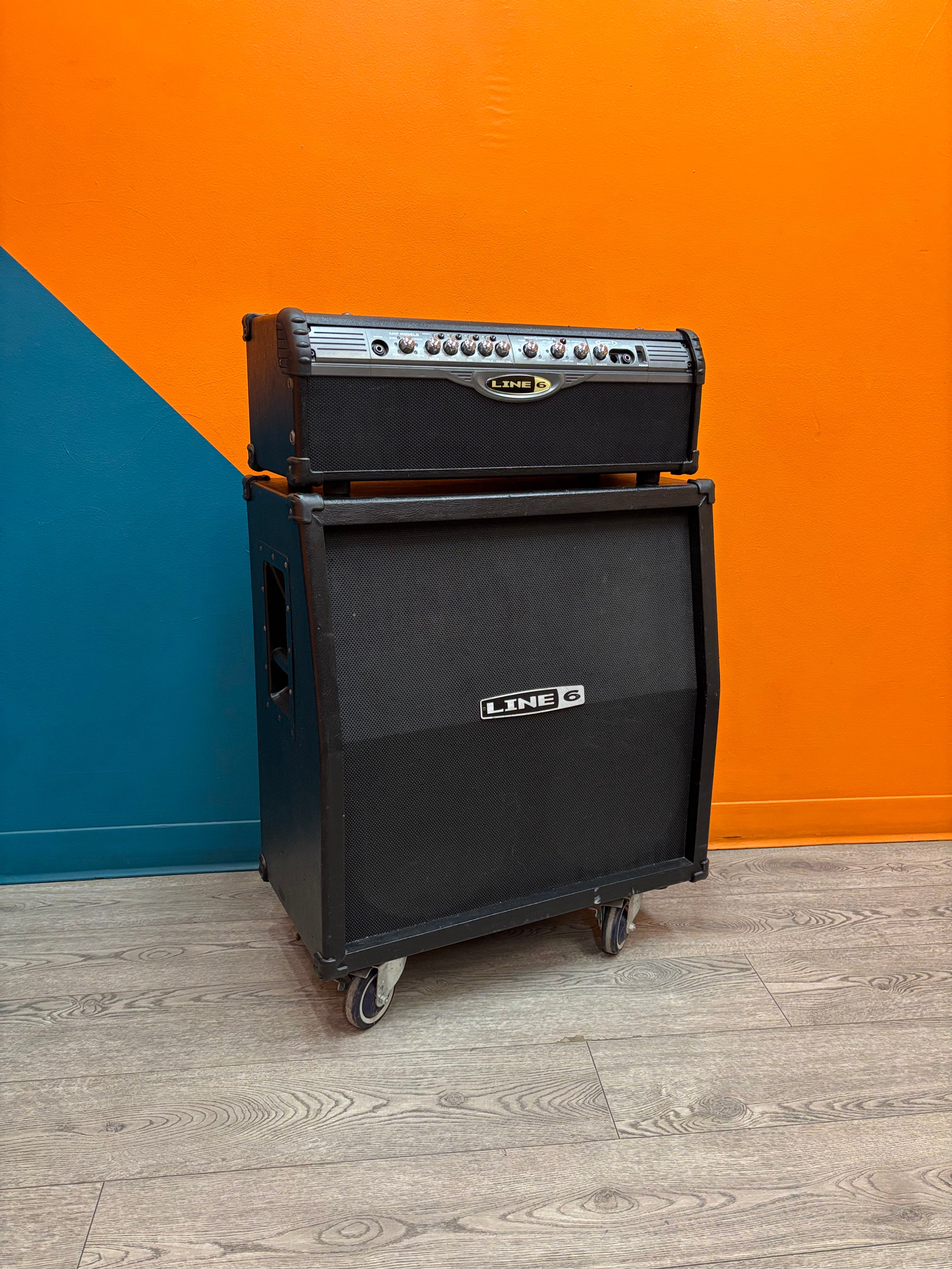 Line 6 Spider II Guitar Amplifier Head + Speaker Cabinet