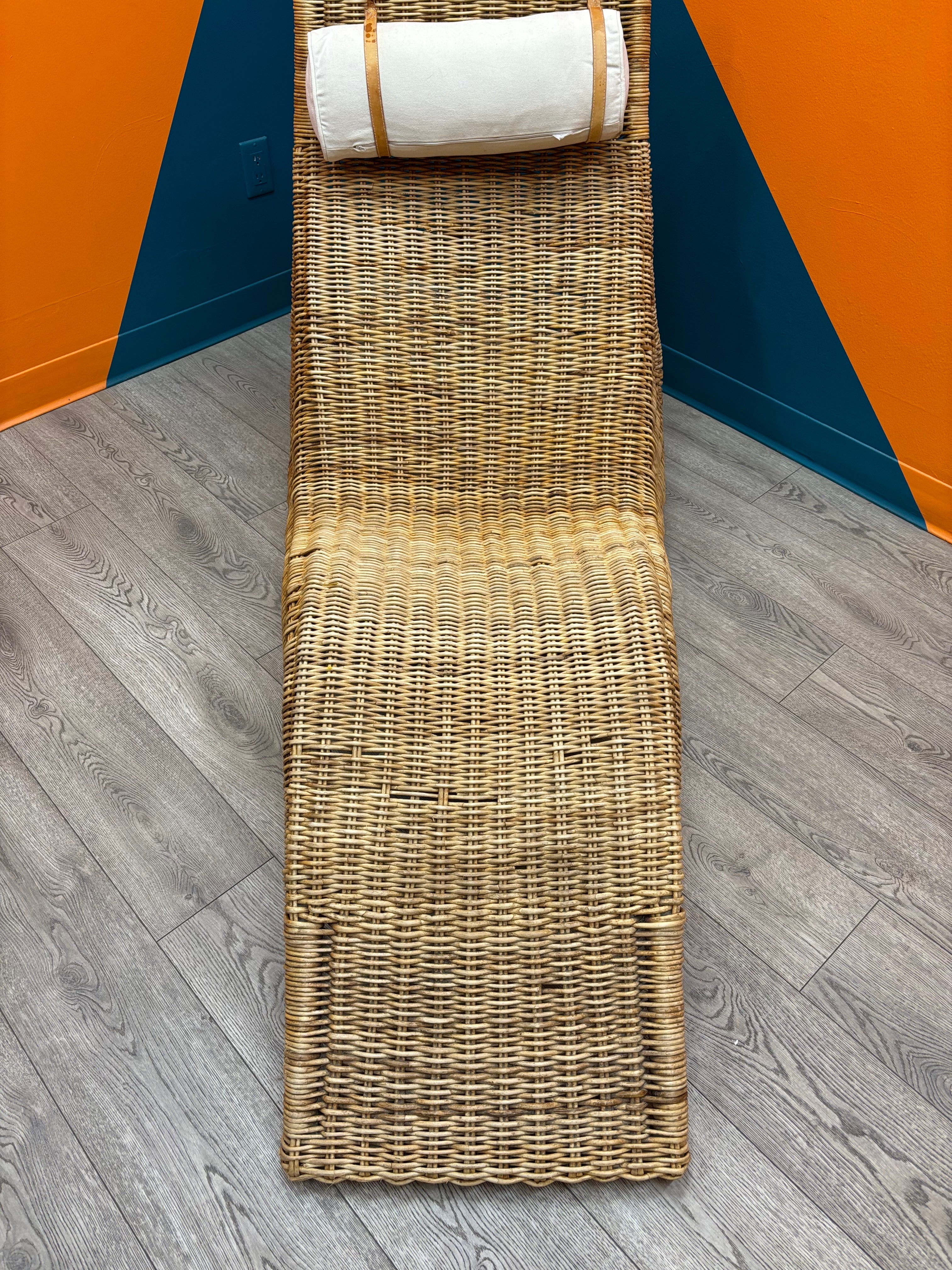 Rattan Chaise Lounge Chair