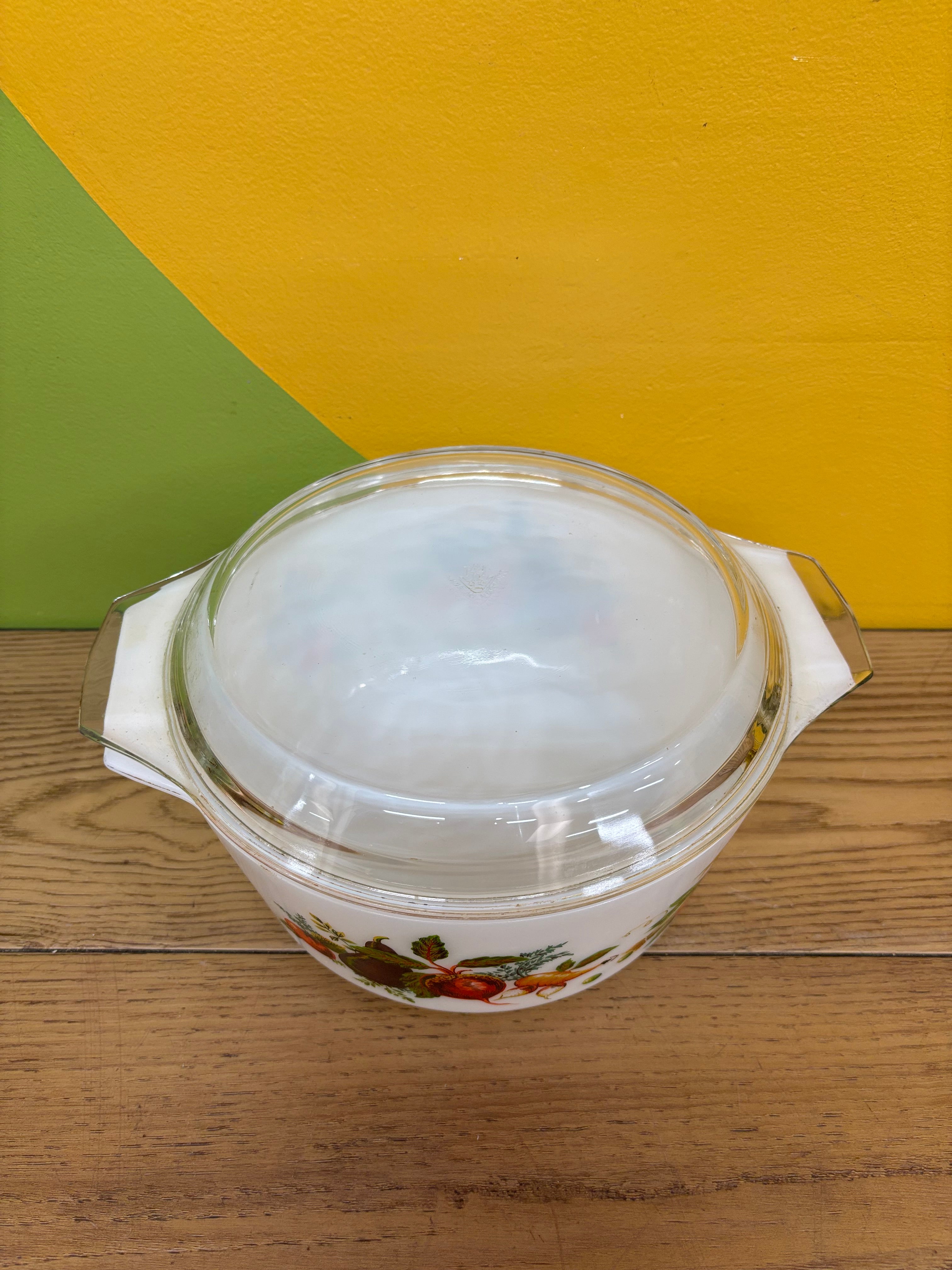 JAJ Pyrex Casserole Dish with Lid - Market Garden