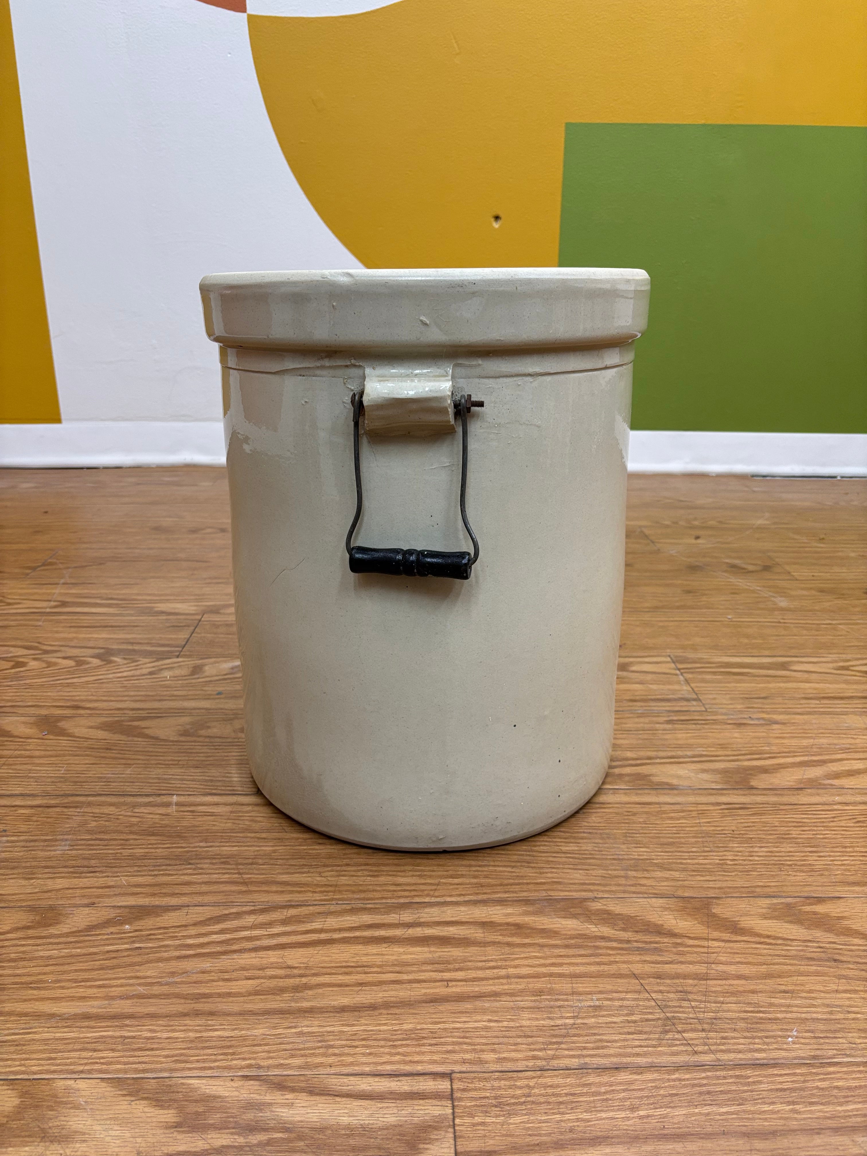 Medalta 8 Gallon Pottery Crock