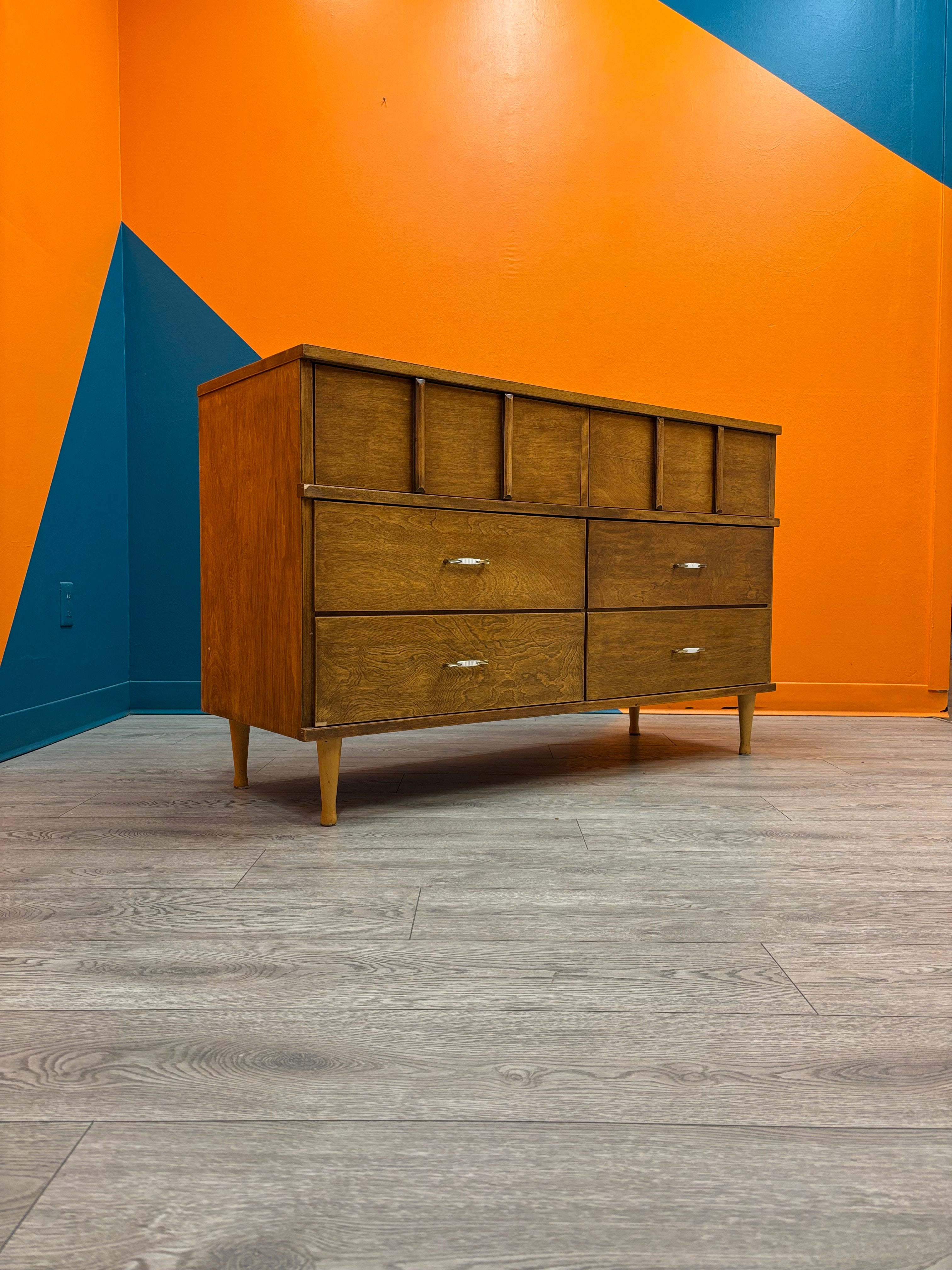 Wood 6 Drawer Dresser (J.W Kilgour & Bro.)