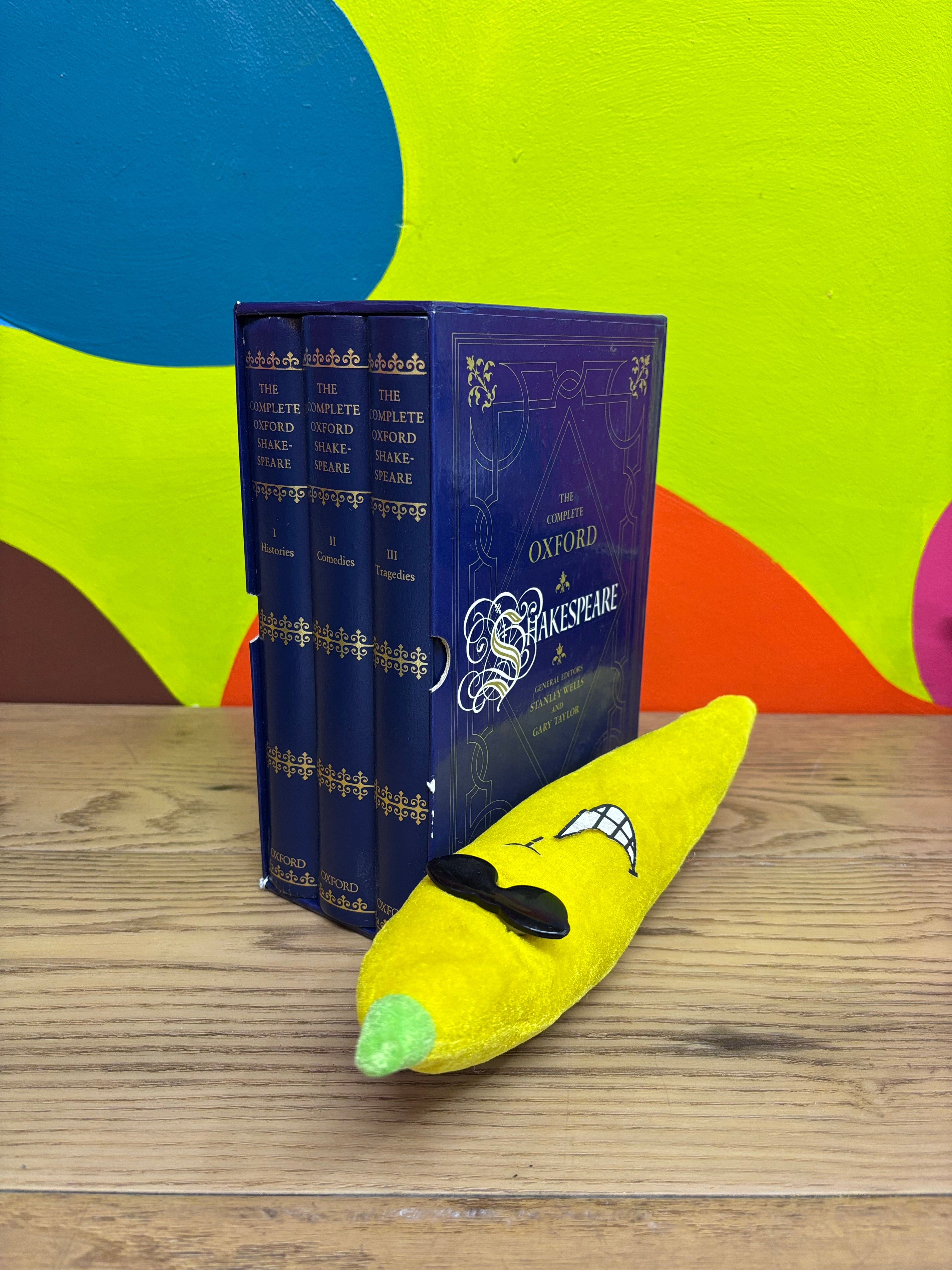 Complete Oxford Three Volume Box Set of Shakespeare