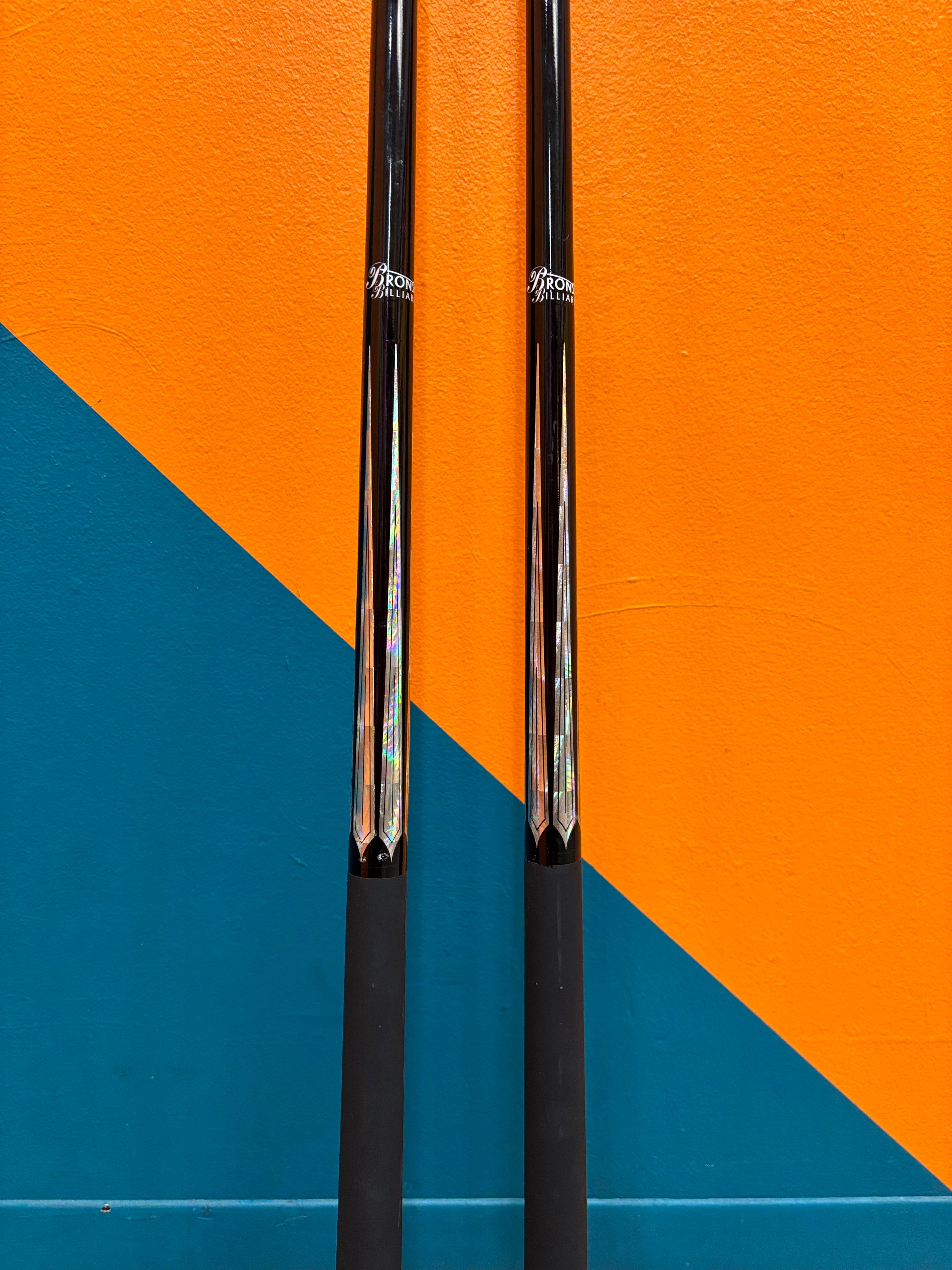 (2) Bronston Billiards Pool Cues