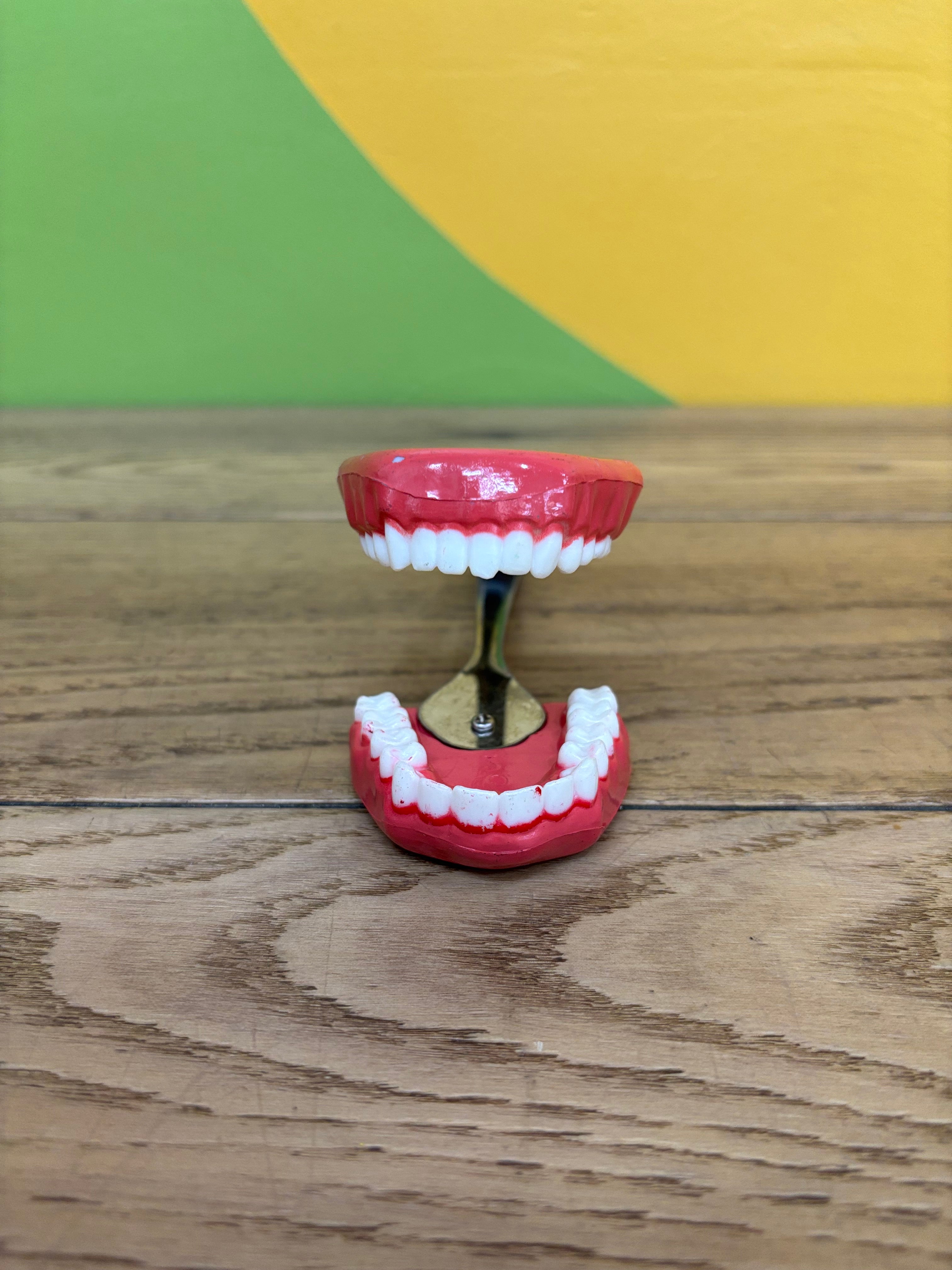 Teeth Tongs