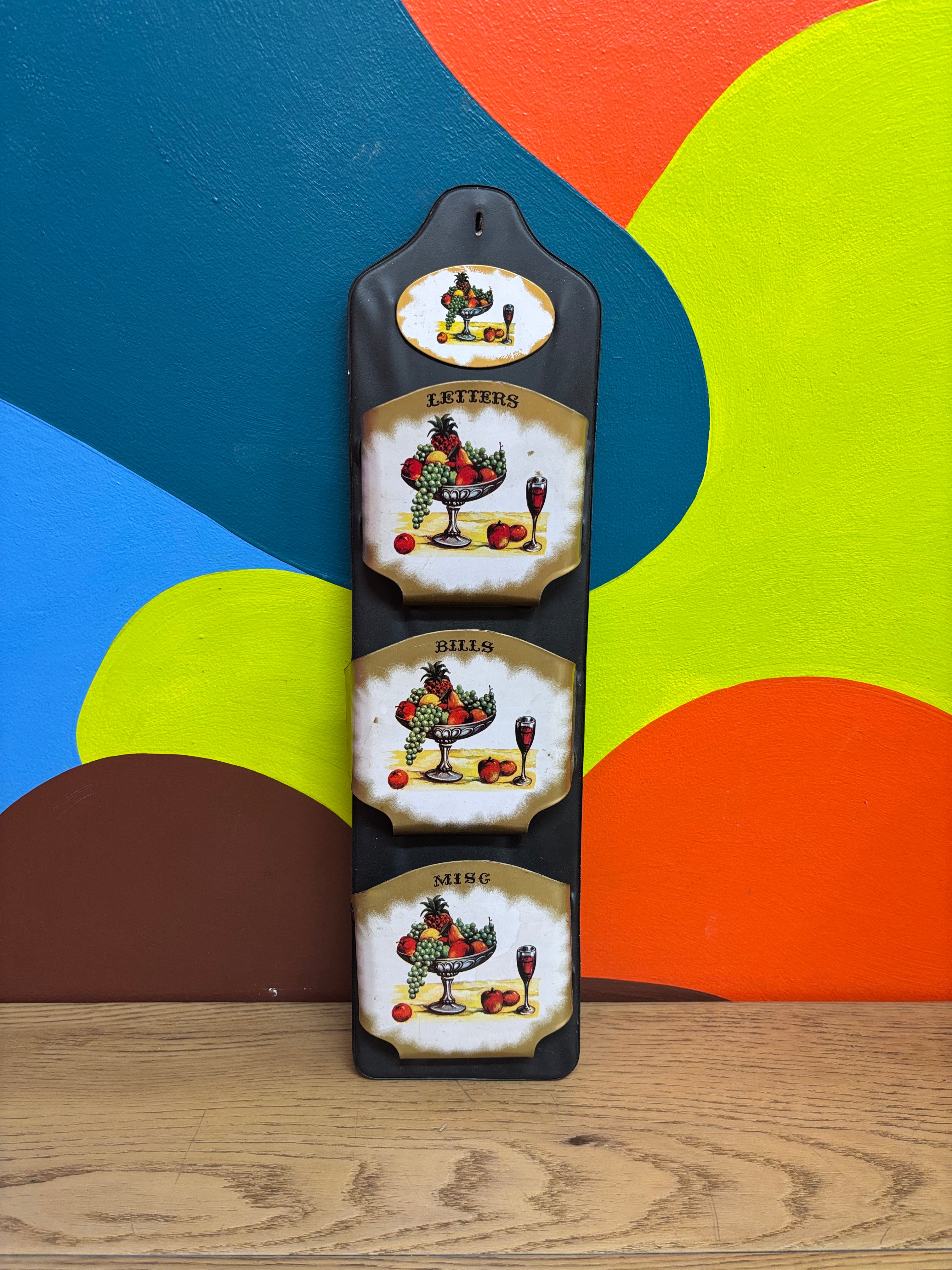 Tin Wall Letter Mount