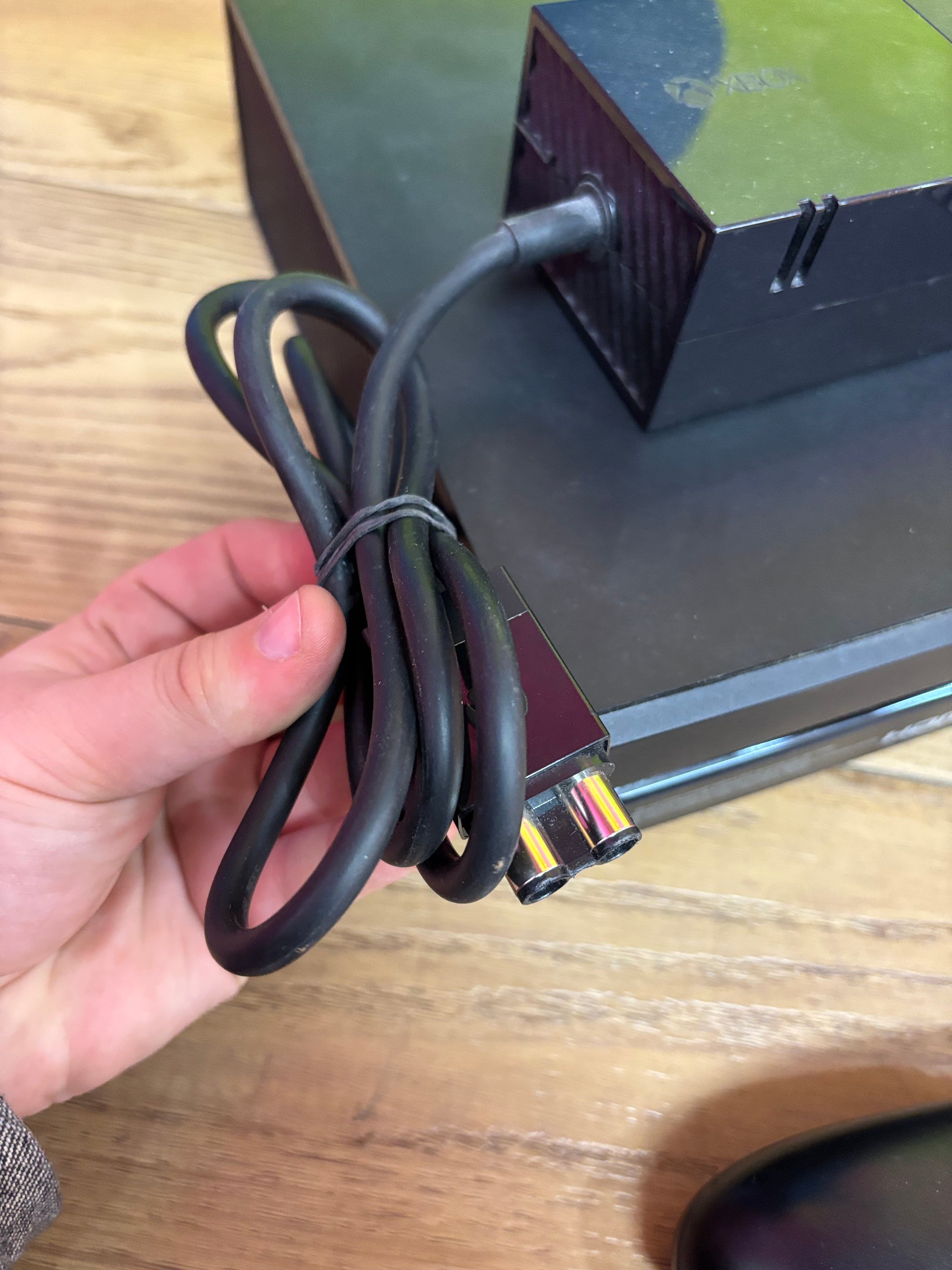 Xbox One Console & Controller