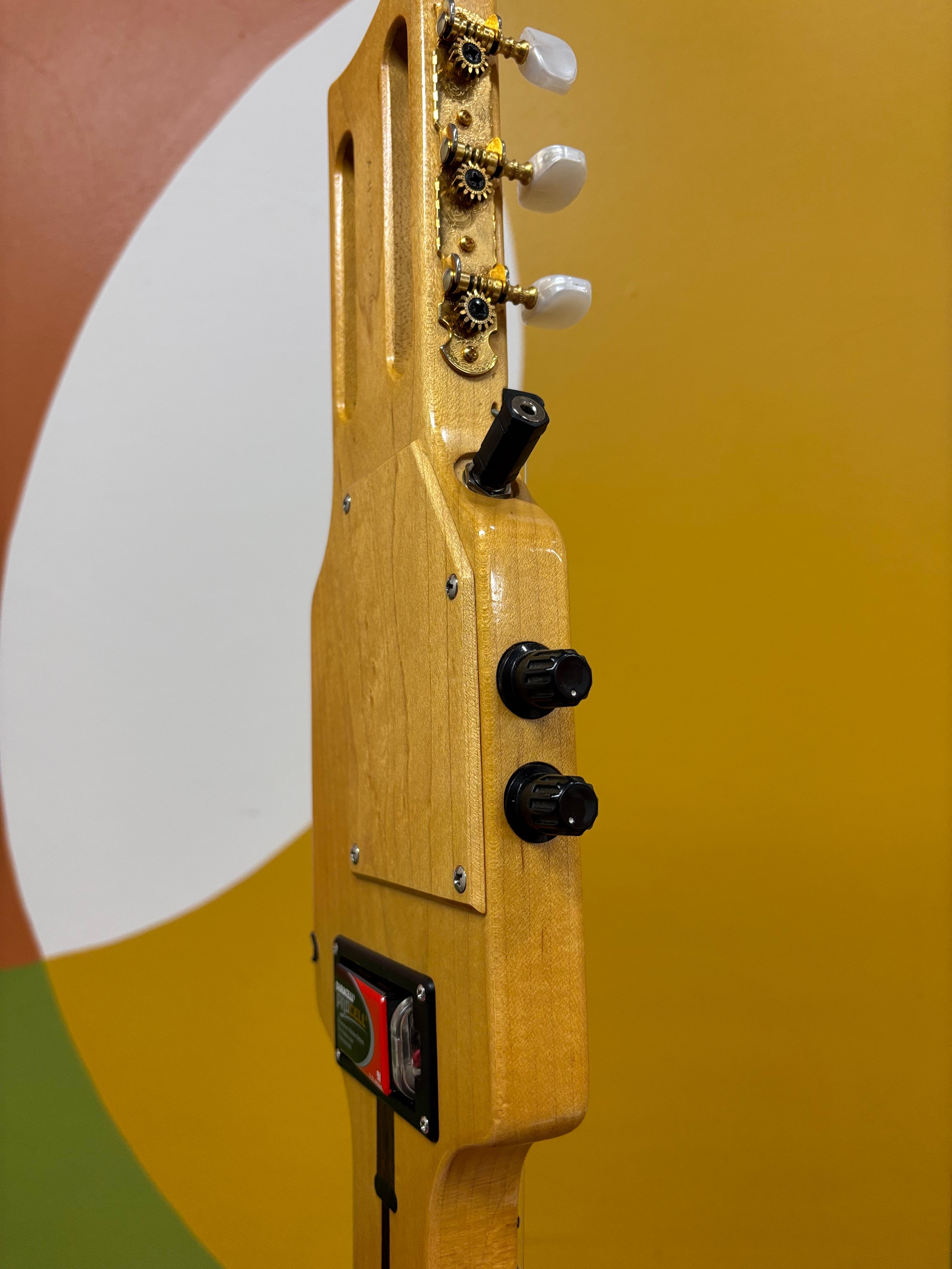 Aria Sinsonido Travel Guitar