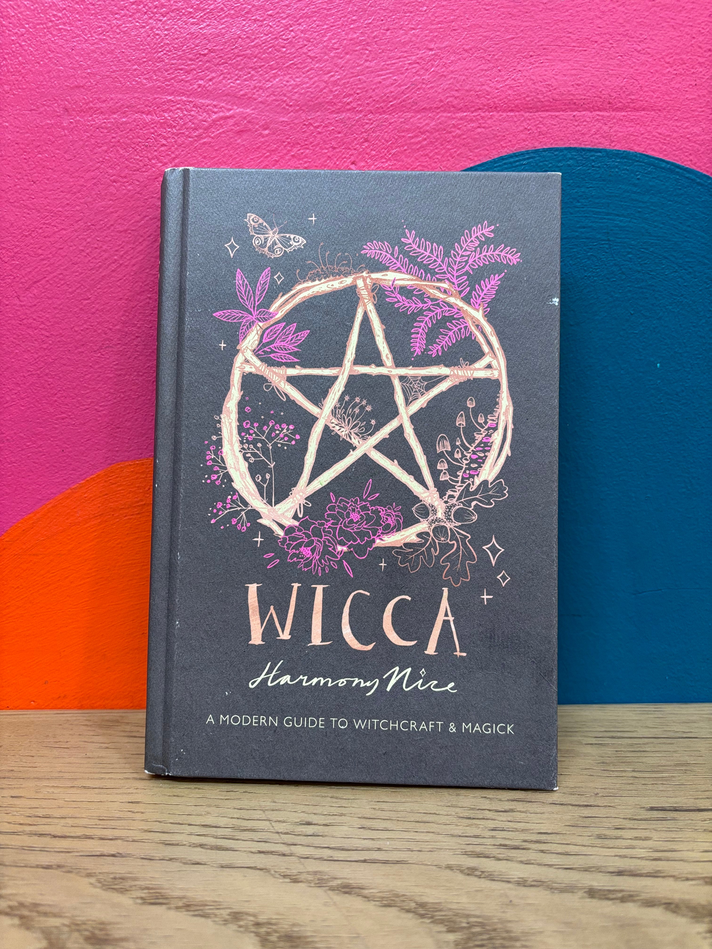 Wicca: A Modern Guide to Witchcraft and Magick
