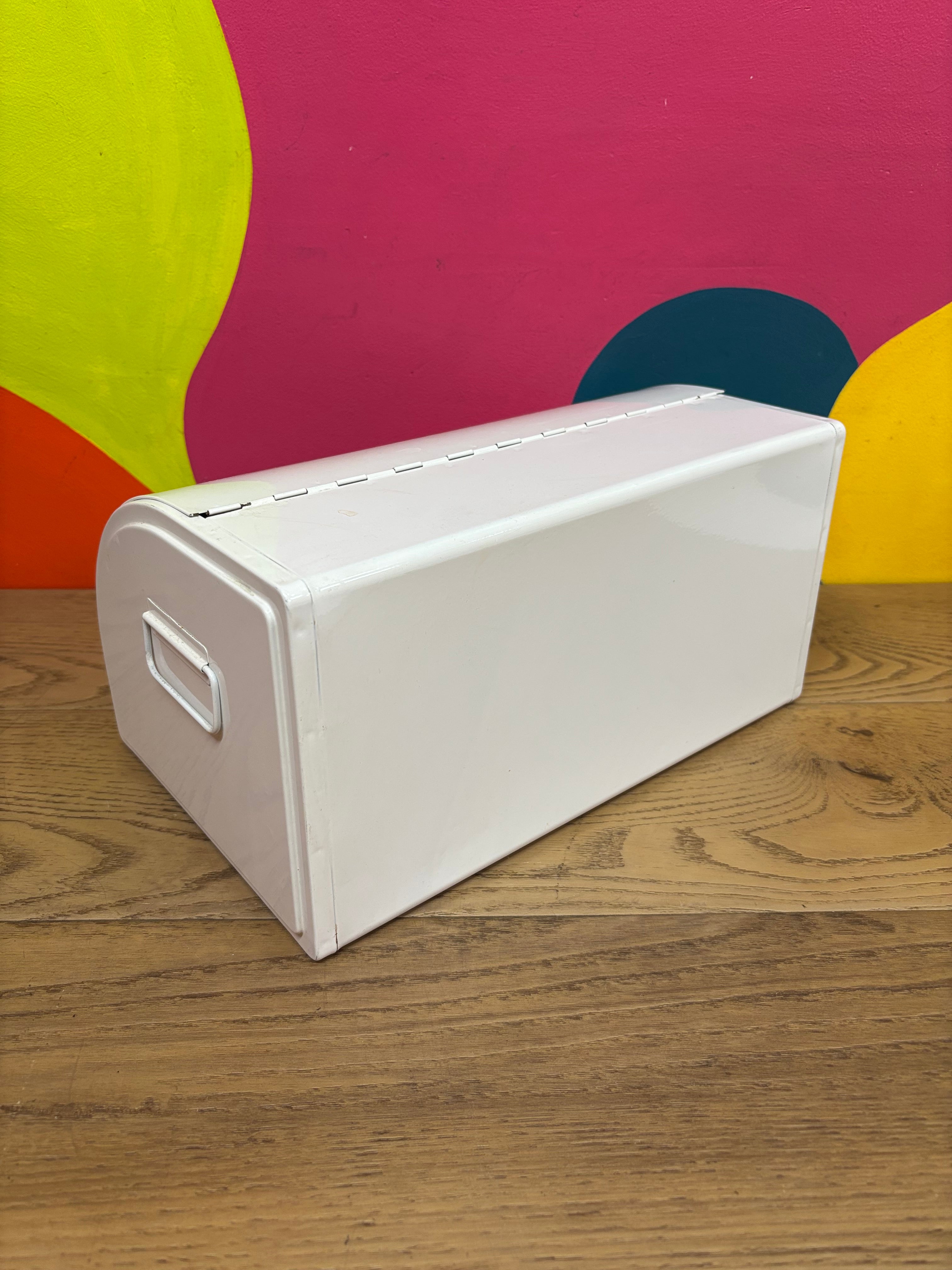 Bread & Cake Box