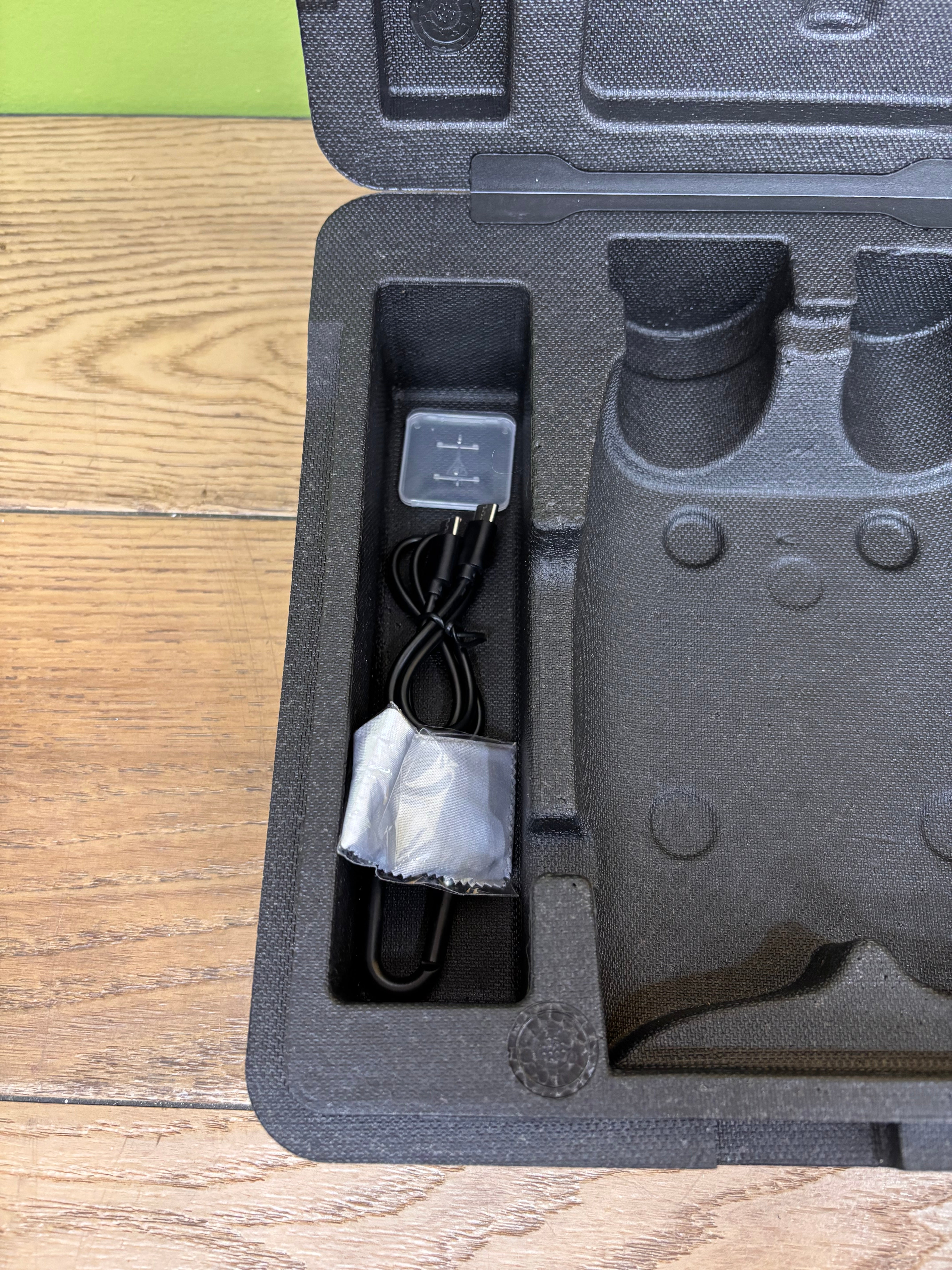 Cigman CNVPRO Digital Night Vision Binoculars