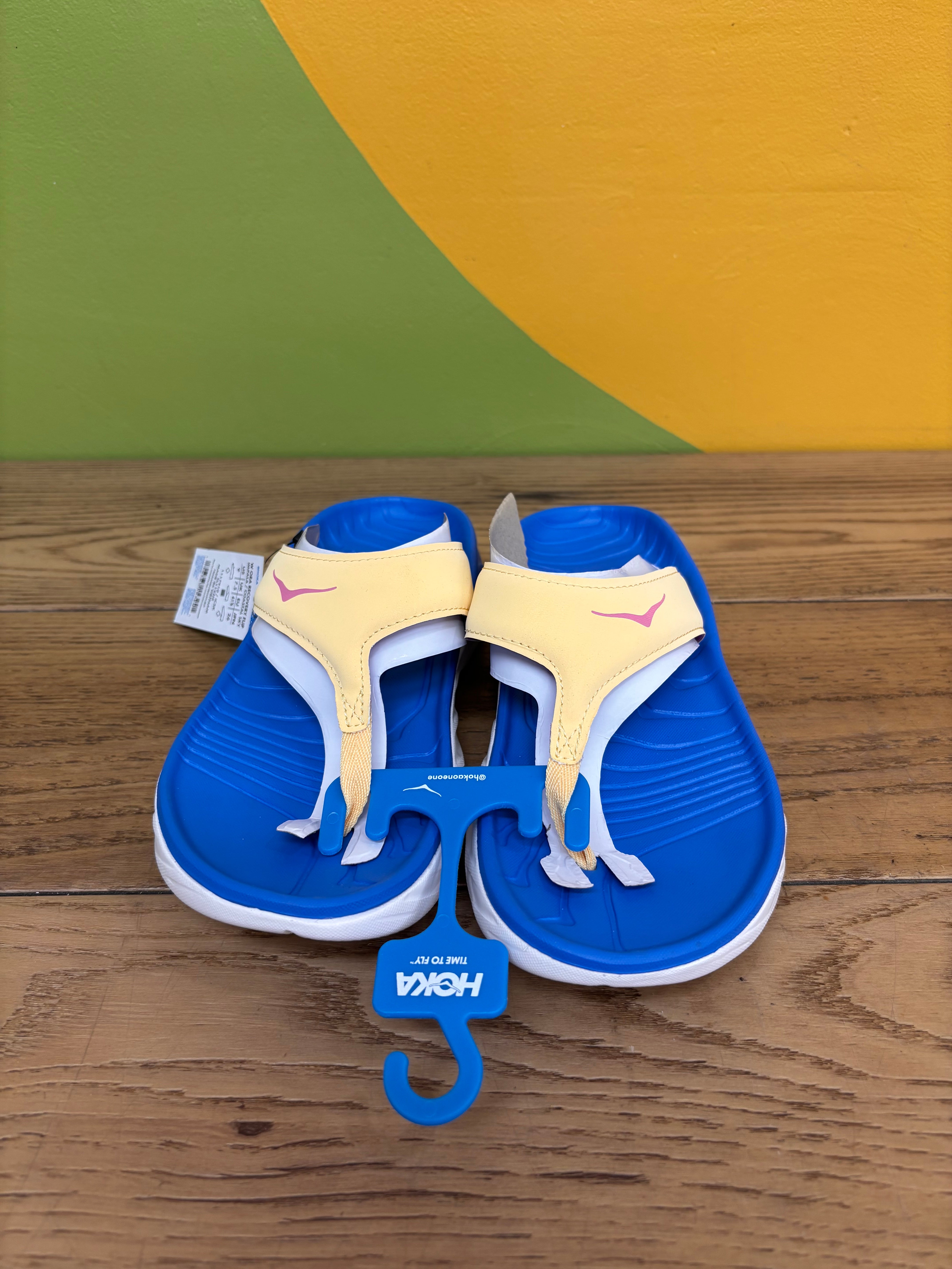 HOKA Ora Recovery Flip Flop (Women Size 9) NEW