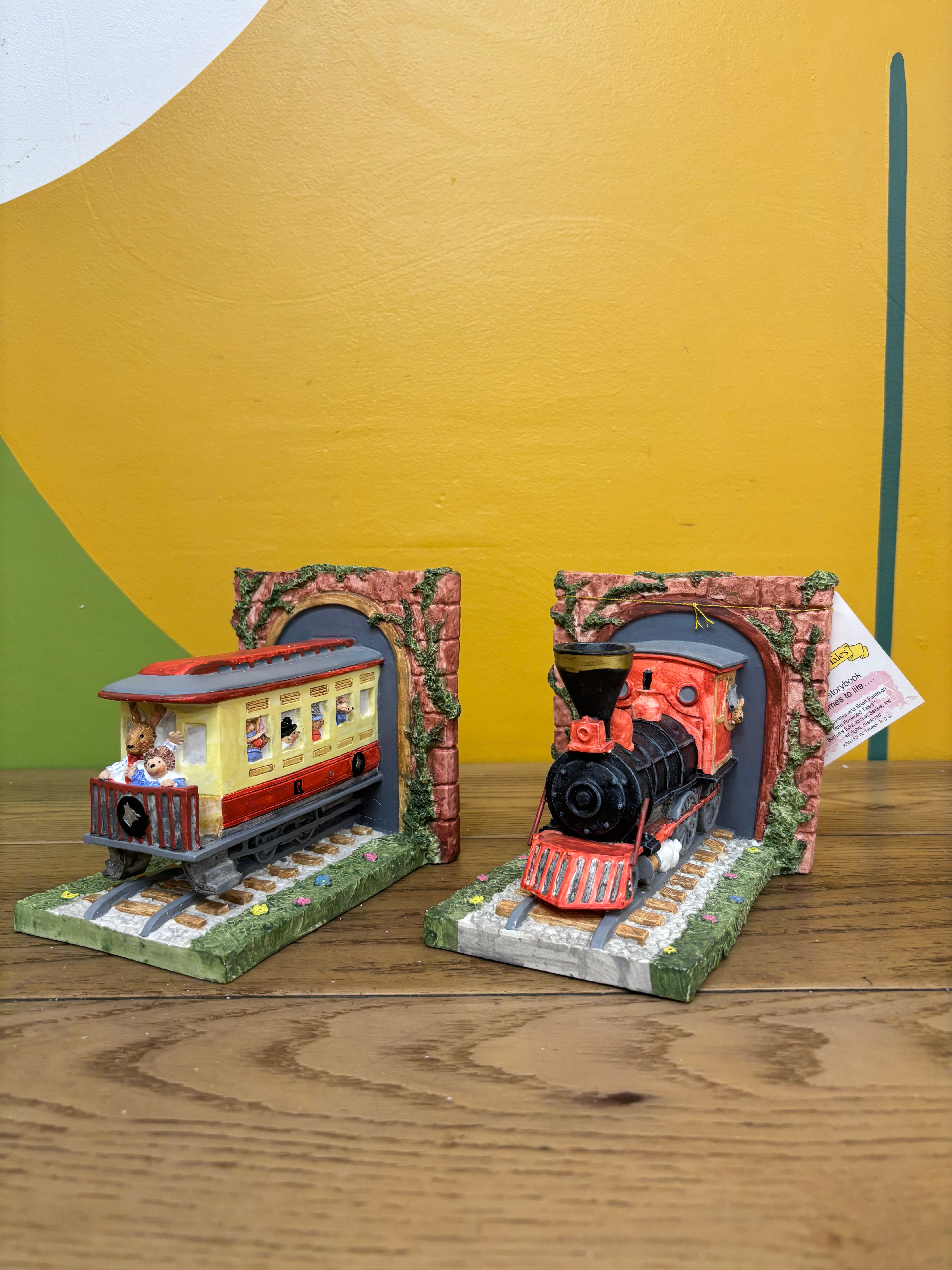 Foxwood Tales Train Bookends