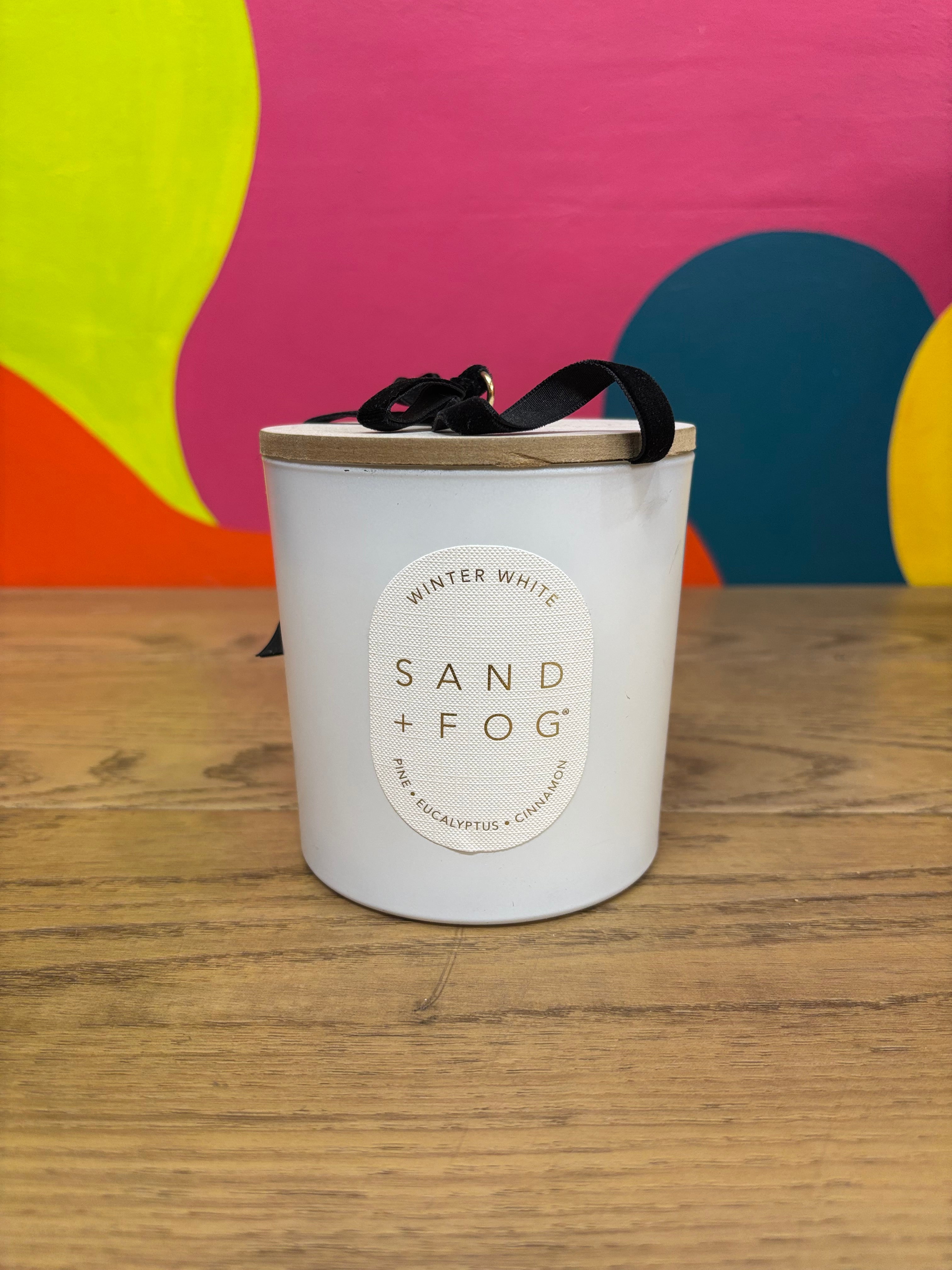 Winter White 3 Wick Candle (Sand + Fog)