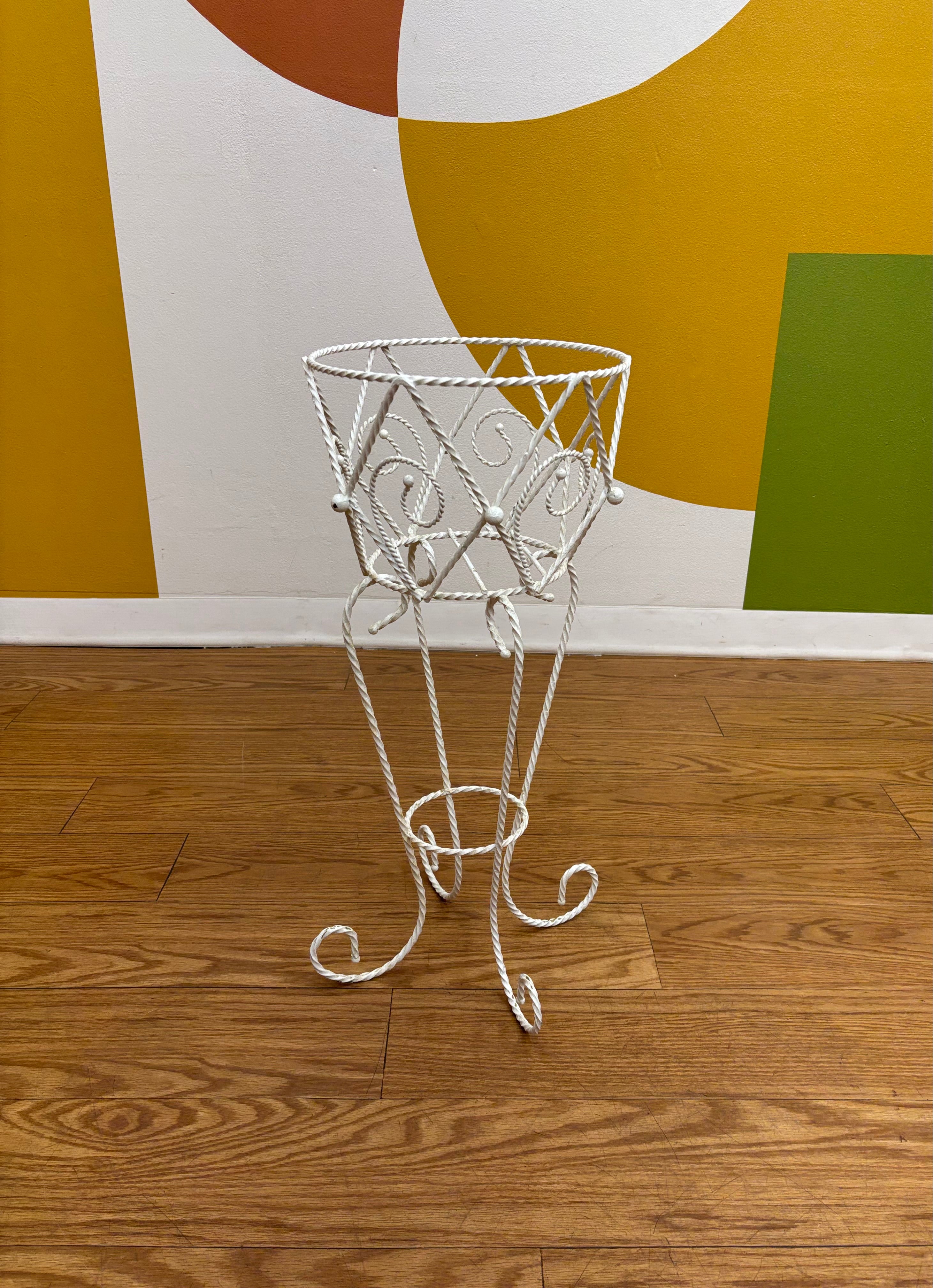 Metal Plant Stand