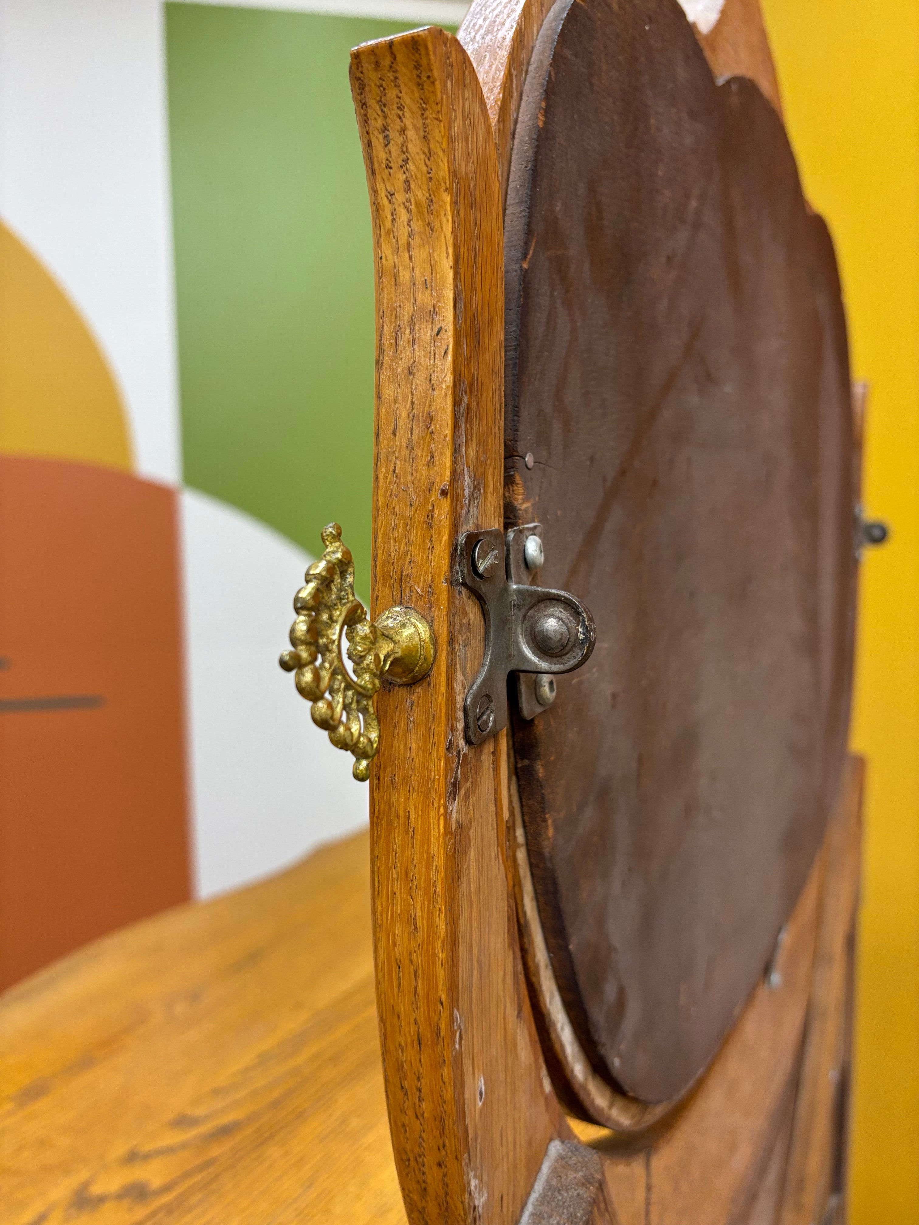 Chest of Drawers with Vanity Mirror