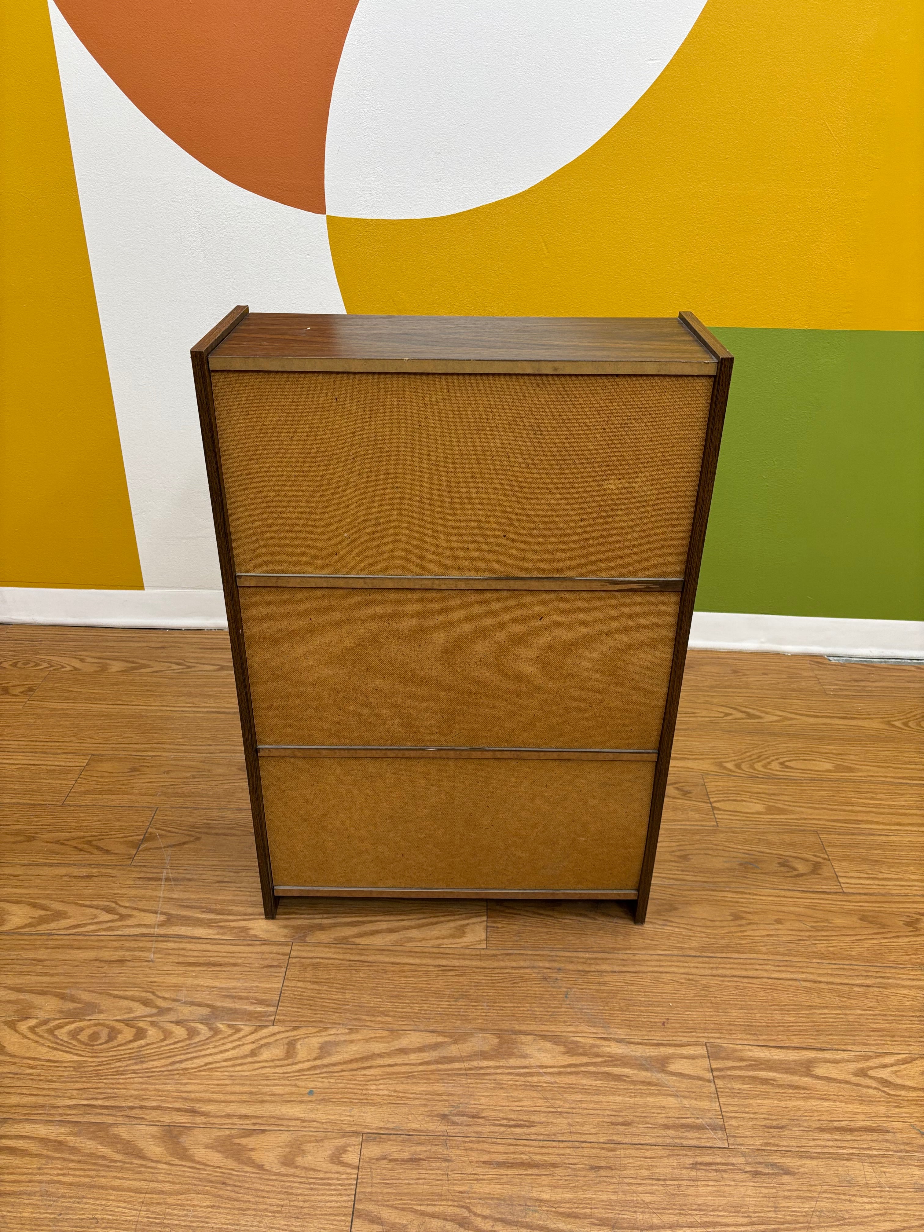 Small 3 Tier Bookshelf