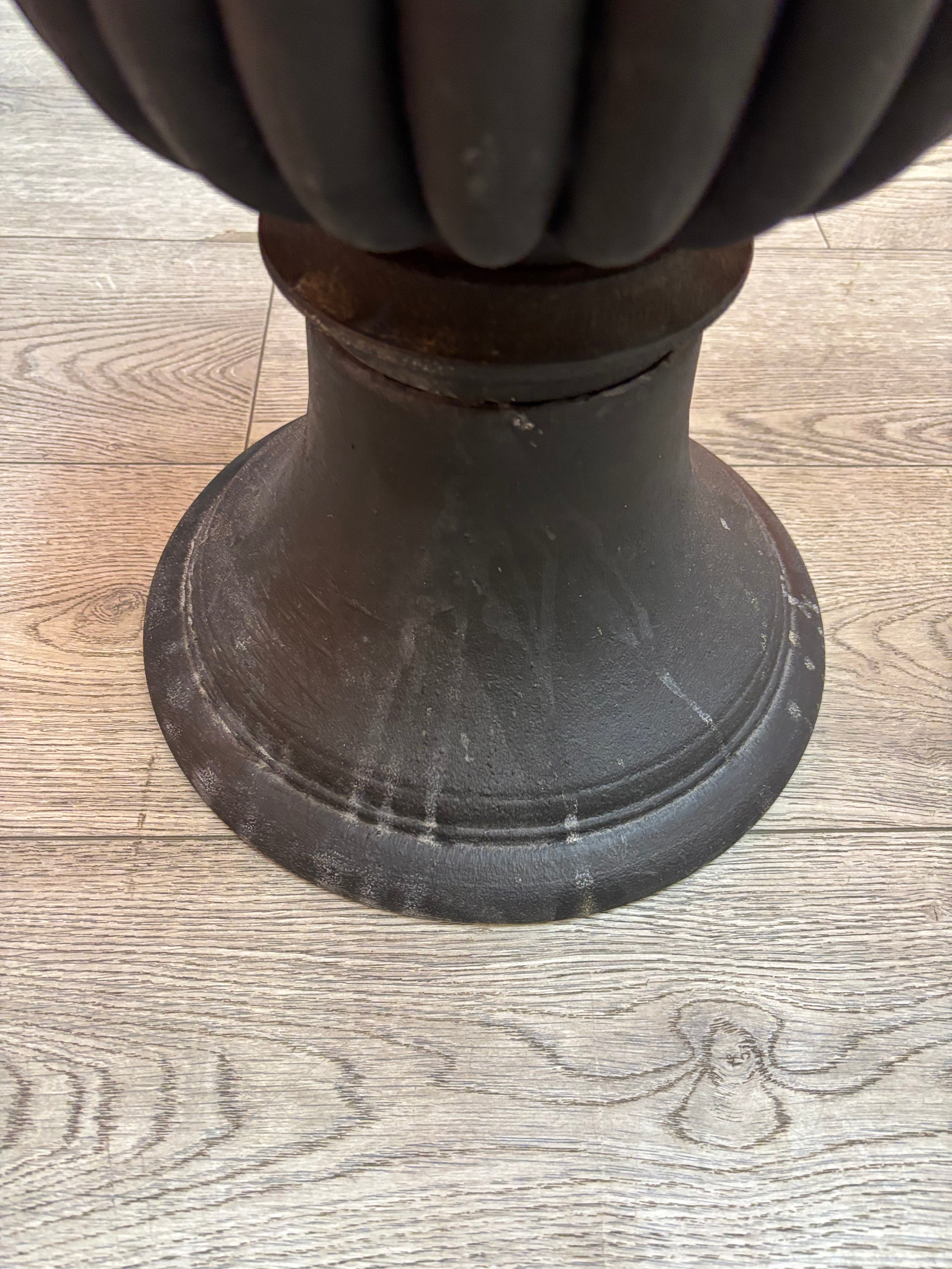Round Plant Stand
